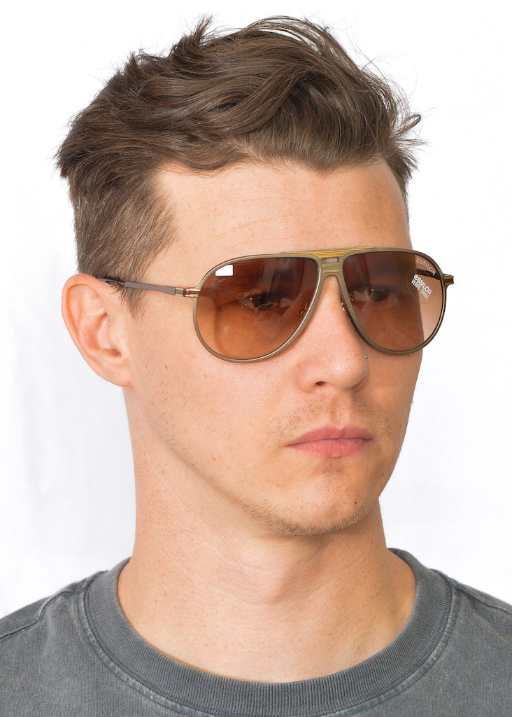 Essilor 612 002 Premium Blue Light Blocking Glasses - Reduce Eye Strain for Computer Work, Gaming & Digital Screen Use