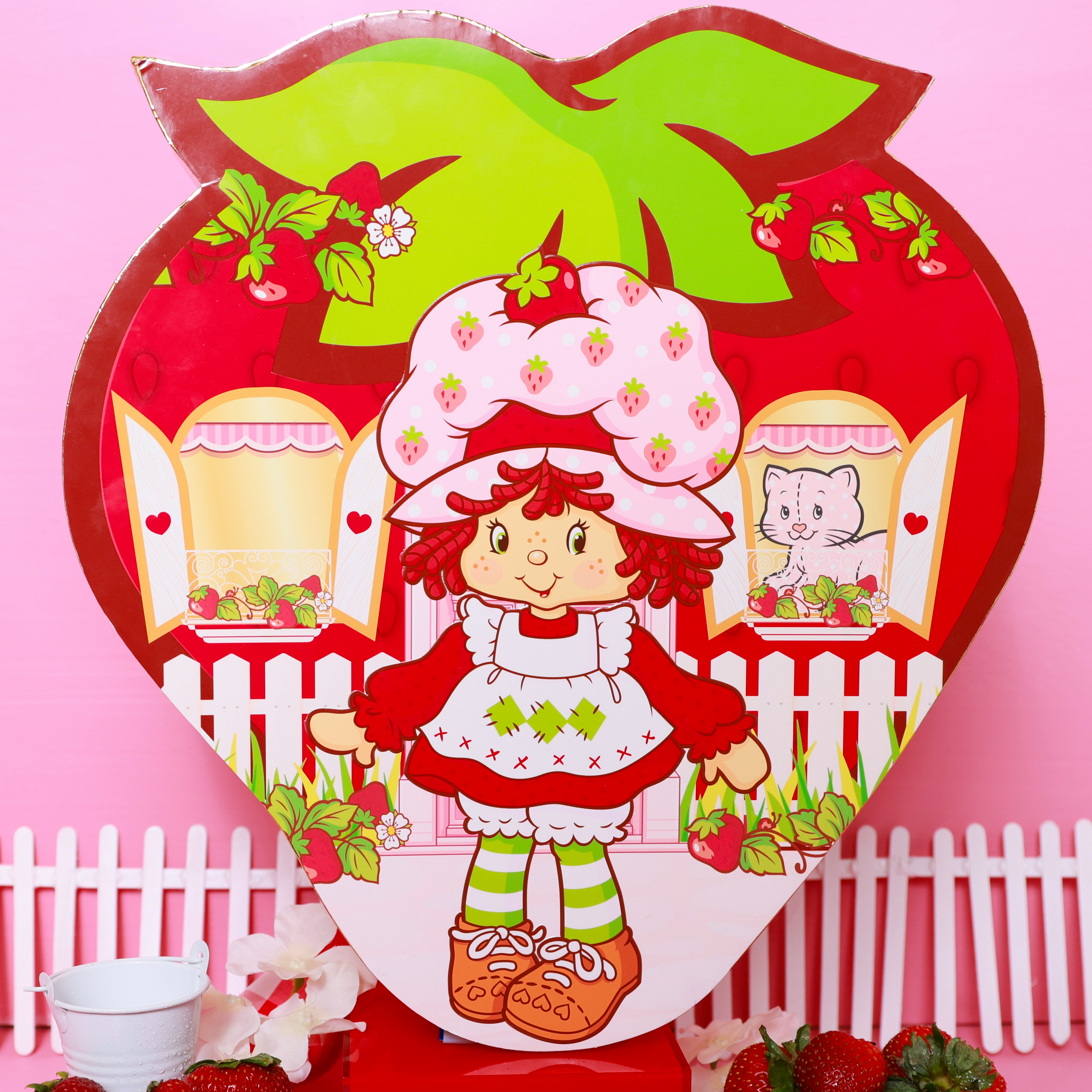 Strawberry Shortcake x Glamlite PR Box Collection - Limited Edition Makeup Set for Sweet & Playful Looks | Perfect for Cosplay, Themed Parties & Everyday Glam