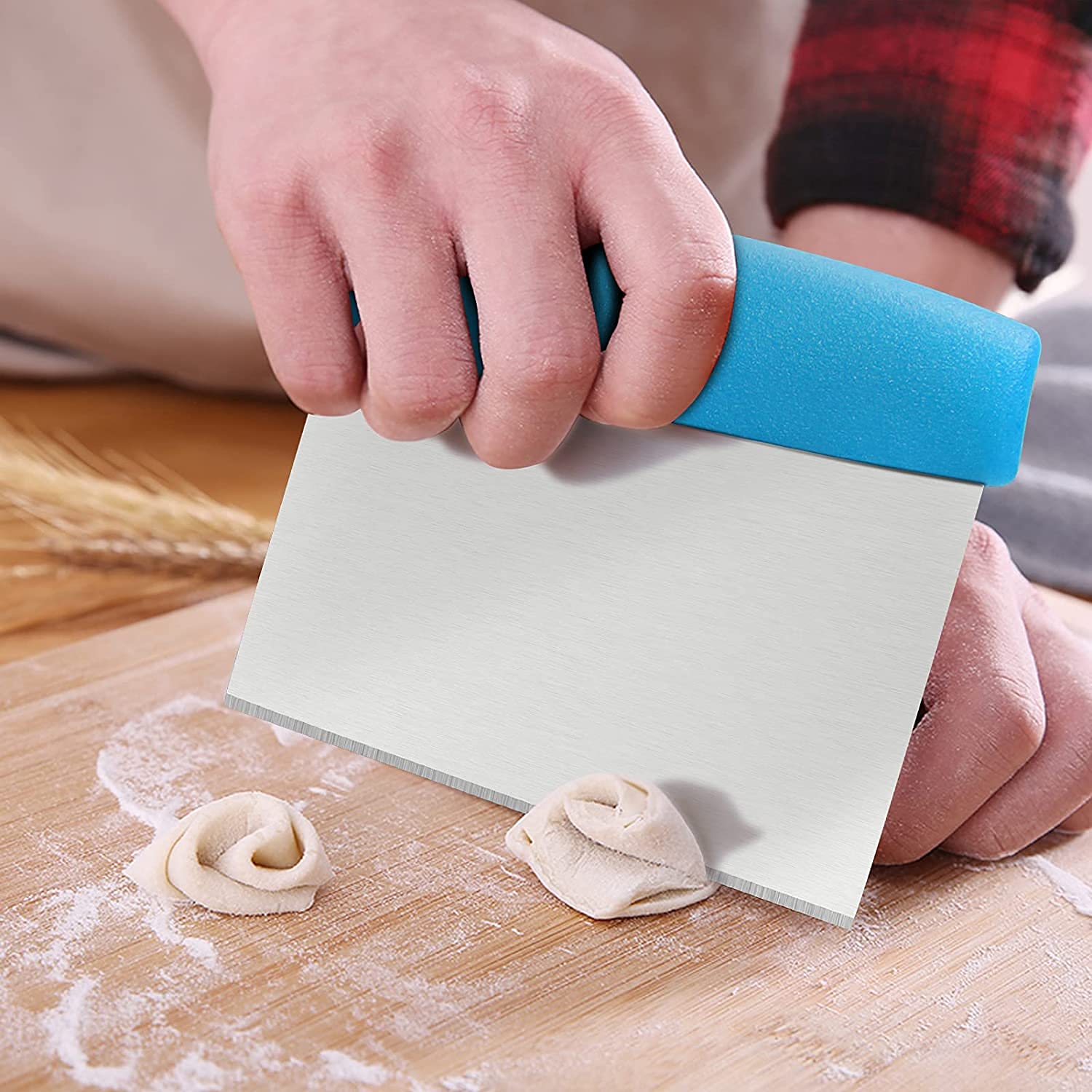 Premium Stainless Steel Bench Scraper & Dough Cutter - Multi-Purpose Kitchen Tool for Baking Bread, Pasta, Pastry with Measurement Ruler - Ideal for Home Bakers & Professional Chefs (Blue)