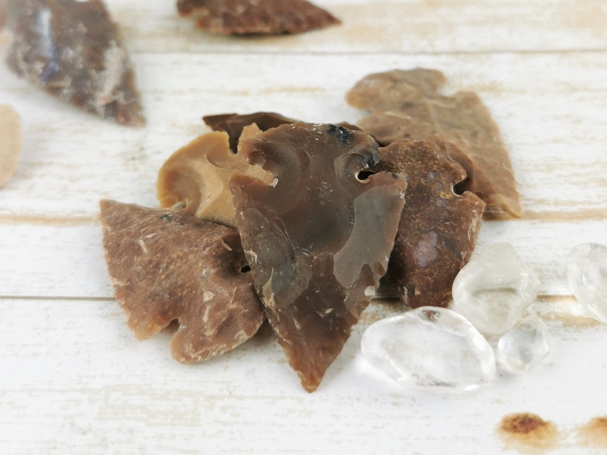 Handmade Carved Jasper Arrowheads - Natural Stone Collection for Jewelry Making, Necklace Pendants & DIY Crafts | Perfect for Outdoor Enthusiasts & Spiritual Healing
