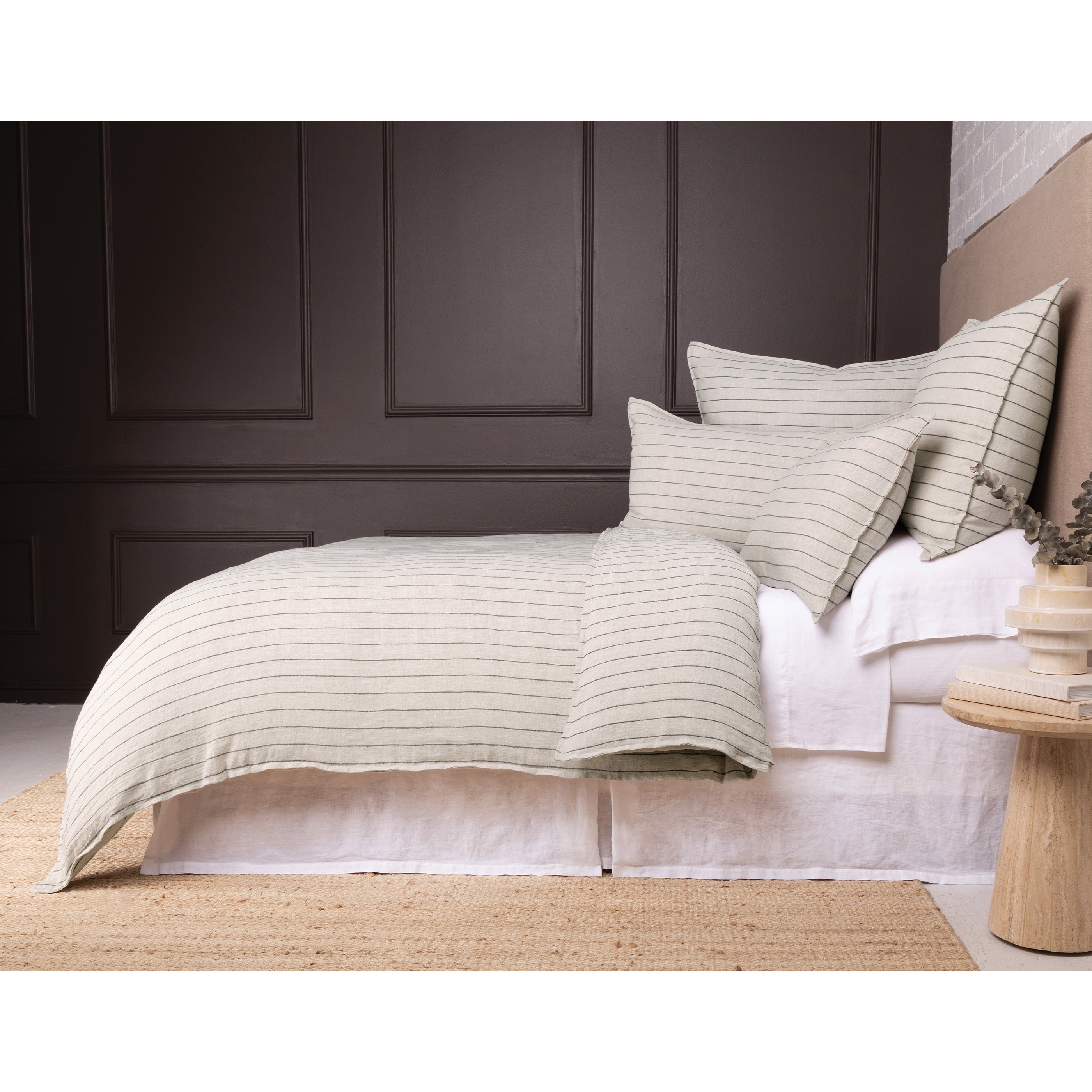 Premium Blake Duvet Cover Set - Soft & Breathable Bedding for All Seasons - Perfect for Master Bedroom, Guest Room & Dorm Decor