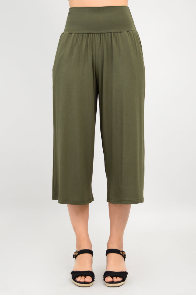 Gaylene Capri Pants in Khaki & Bamboo - Stylish & Comfortable Women's Casual Wear for Summer Outings & Beach Vacations