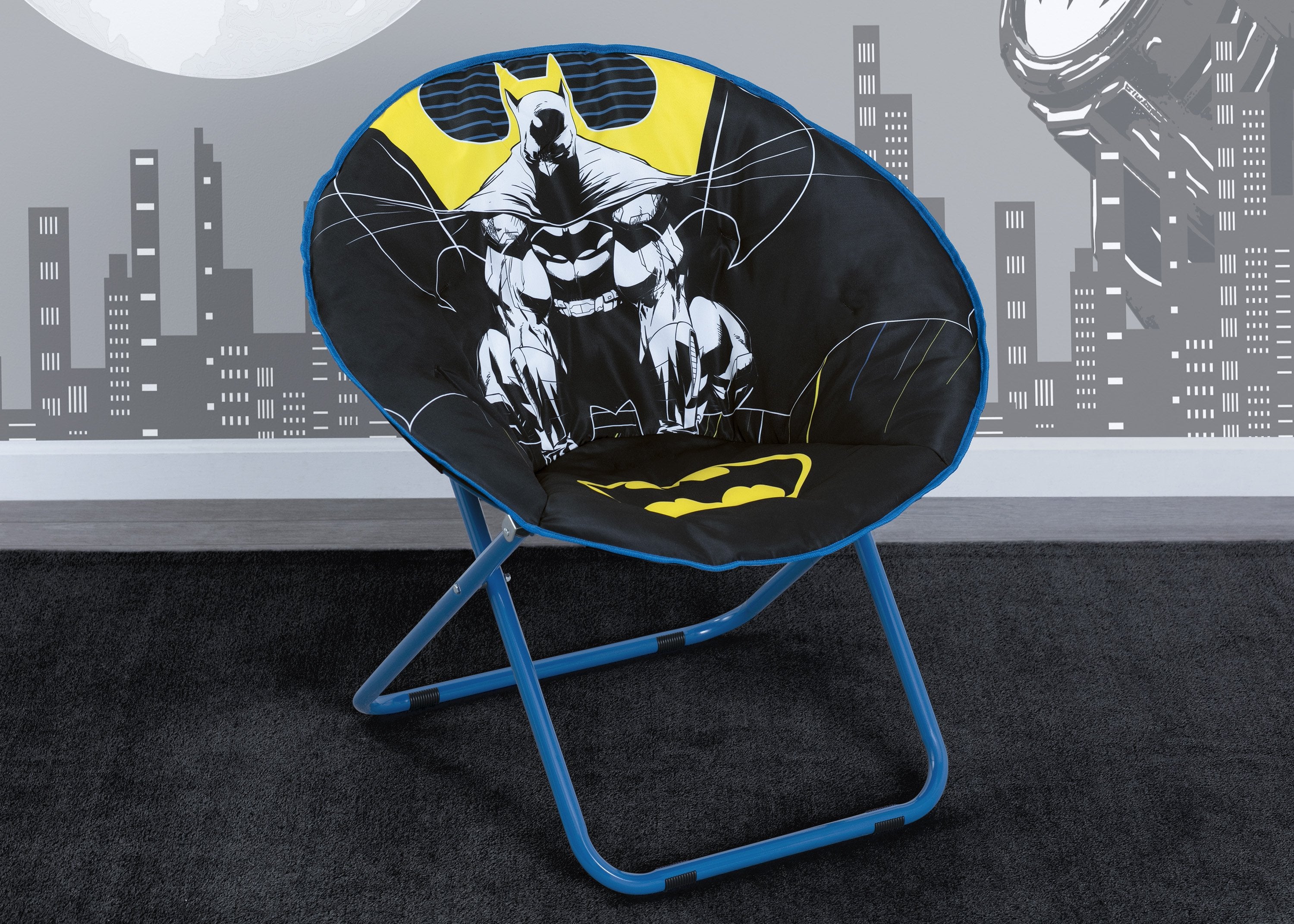Batman Saucer Chair for Kids Teens & Adults - Comfortable Gaming Lounge Chair for Bedroom, Living Room & Dorm - Superhero Themed Bean Bag Chair for Relaxing & Reading