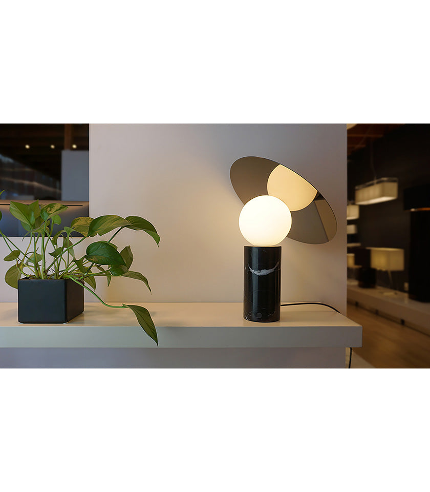 Modern Bola Disc Table Lamp - Sleek Minimalist Design for Bedroom, Living Room & Office - Warm LED Lighting for Cozy Ambience