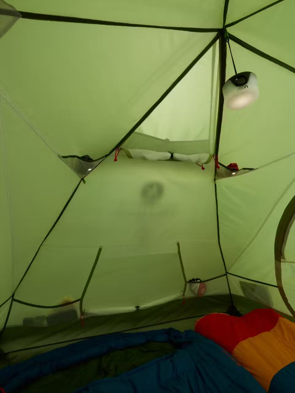 Marmot Vapor 3P Tent - Lightweight 3-Person Backpacking Tent for Camping, Hiking & Outdoor Adventures - Waterproof & Windproof Design for All Seasons