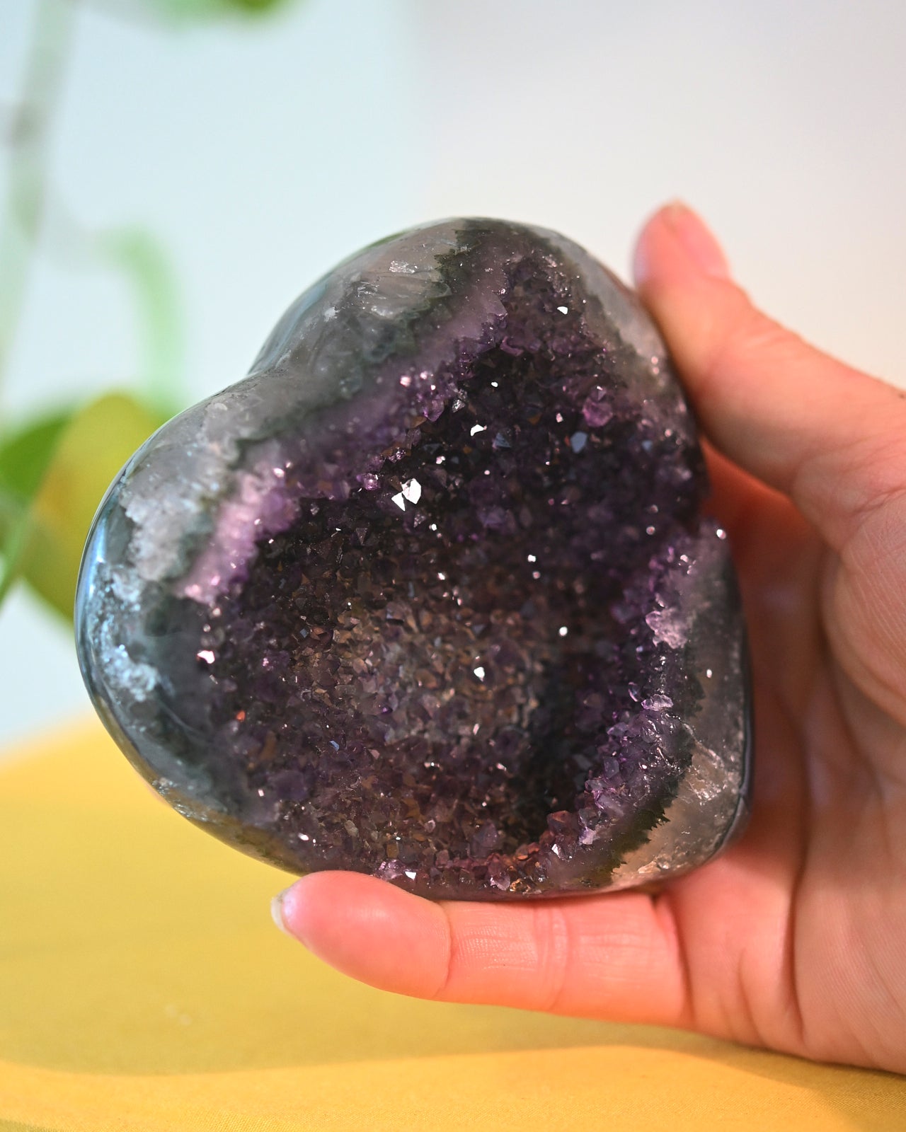 Amethyst Druzy Heart Pendant Necklace - Natural Stone Jewelry for Women, Healing Crystal Gift for Her, Valentine's Day & Anniversary Present - Perfect for Spiritual Healing & Energy Balancing