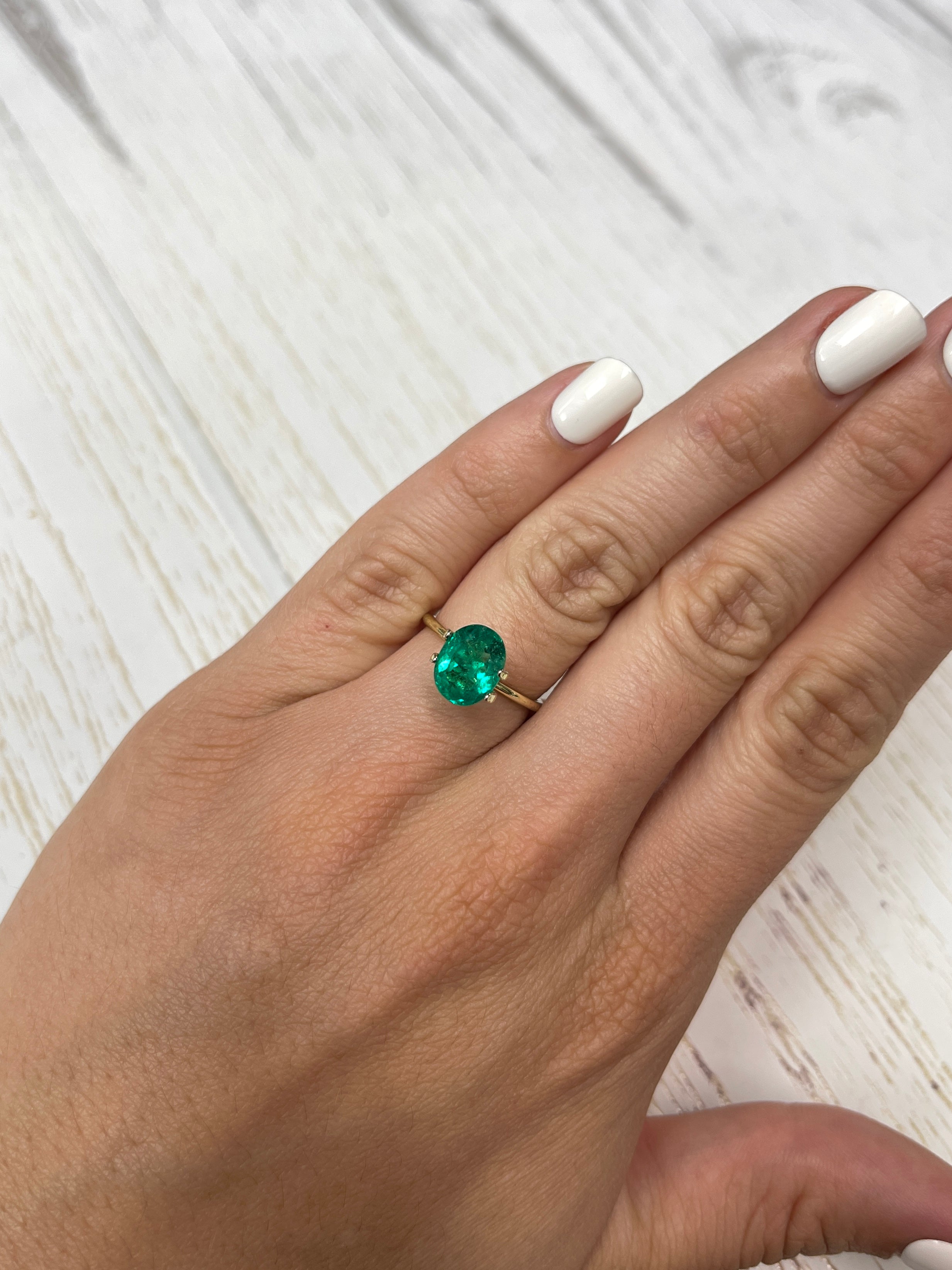 2.16 Carat 10x8mm Vivid Muzo Green Natural Loose Colombian Emerald Oval Cut Gemstone for Jewelry Making, Engagement Rings & Luxury Gifts