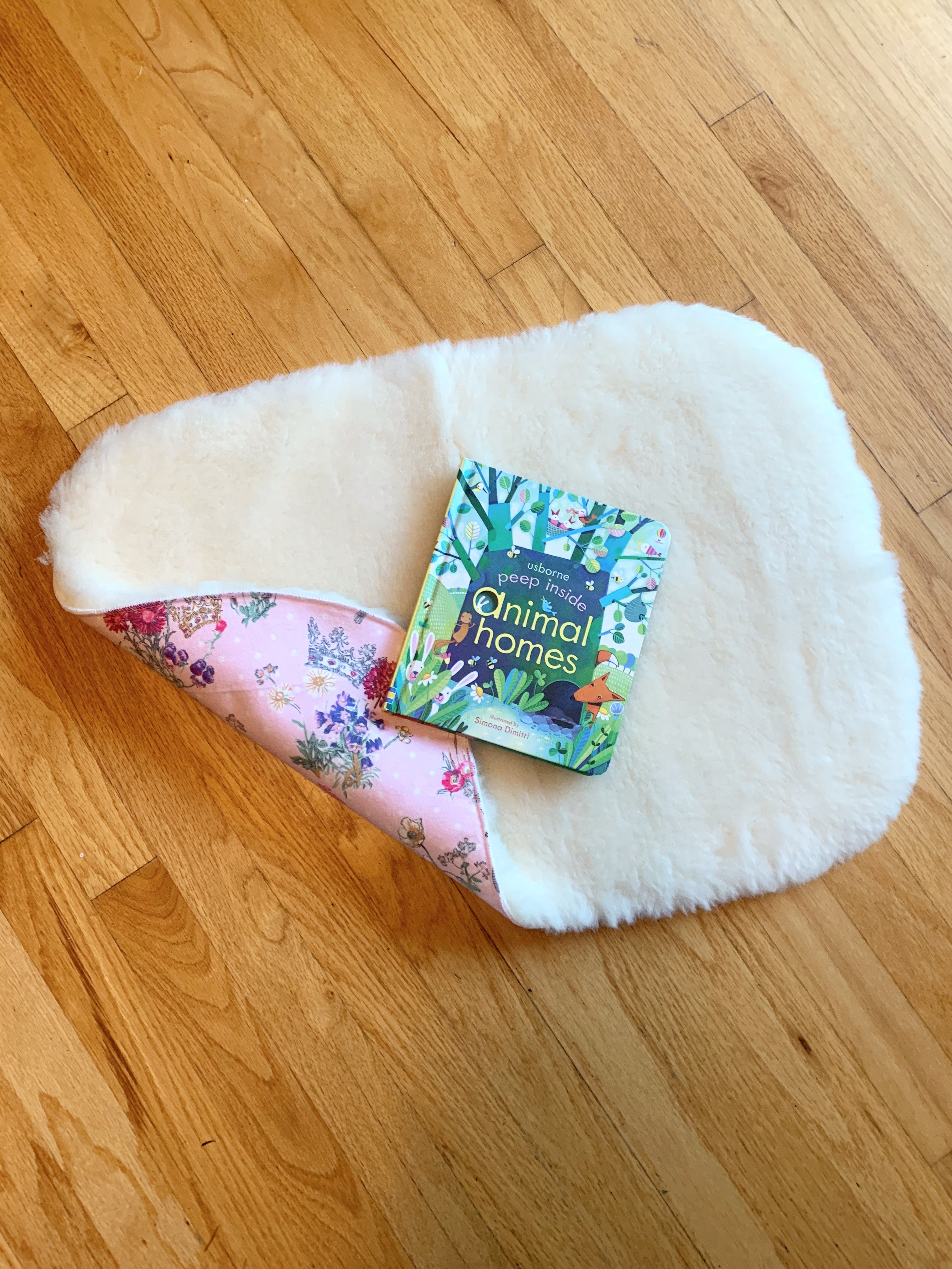 Soft Sheep Wool Baby Play Mat - Organic & Hypoallergenic for Newborns & Toddlers - Perfect for Nursery, Playtime & Floor Activities