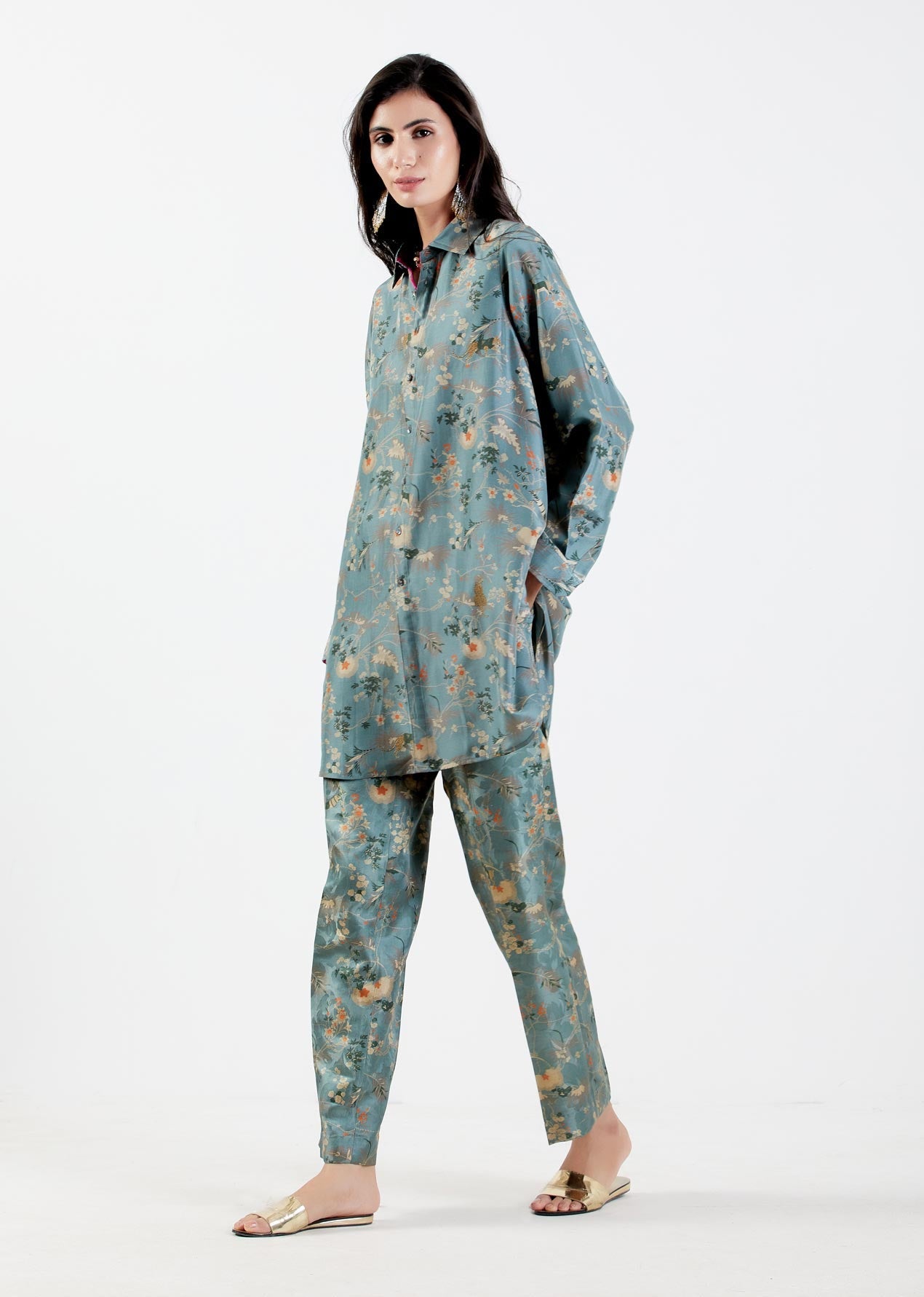Luxury Oversized Silk Twirt Shirt for Women - Soft Twill Mist Fabric - Perfect for Casual Outfits, Office Wear & Evening Occasions