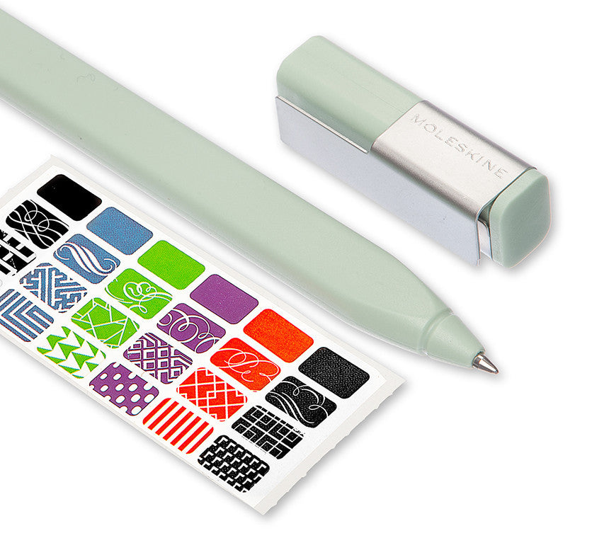 Moleskine Classic Roller Pen Plus 0.7mm - Premium Ballpoint Pen for Smooth Writing - Ideal for Journaling, Note Taking & Office Use