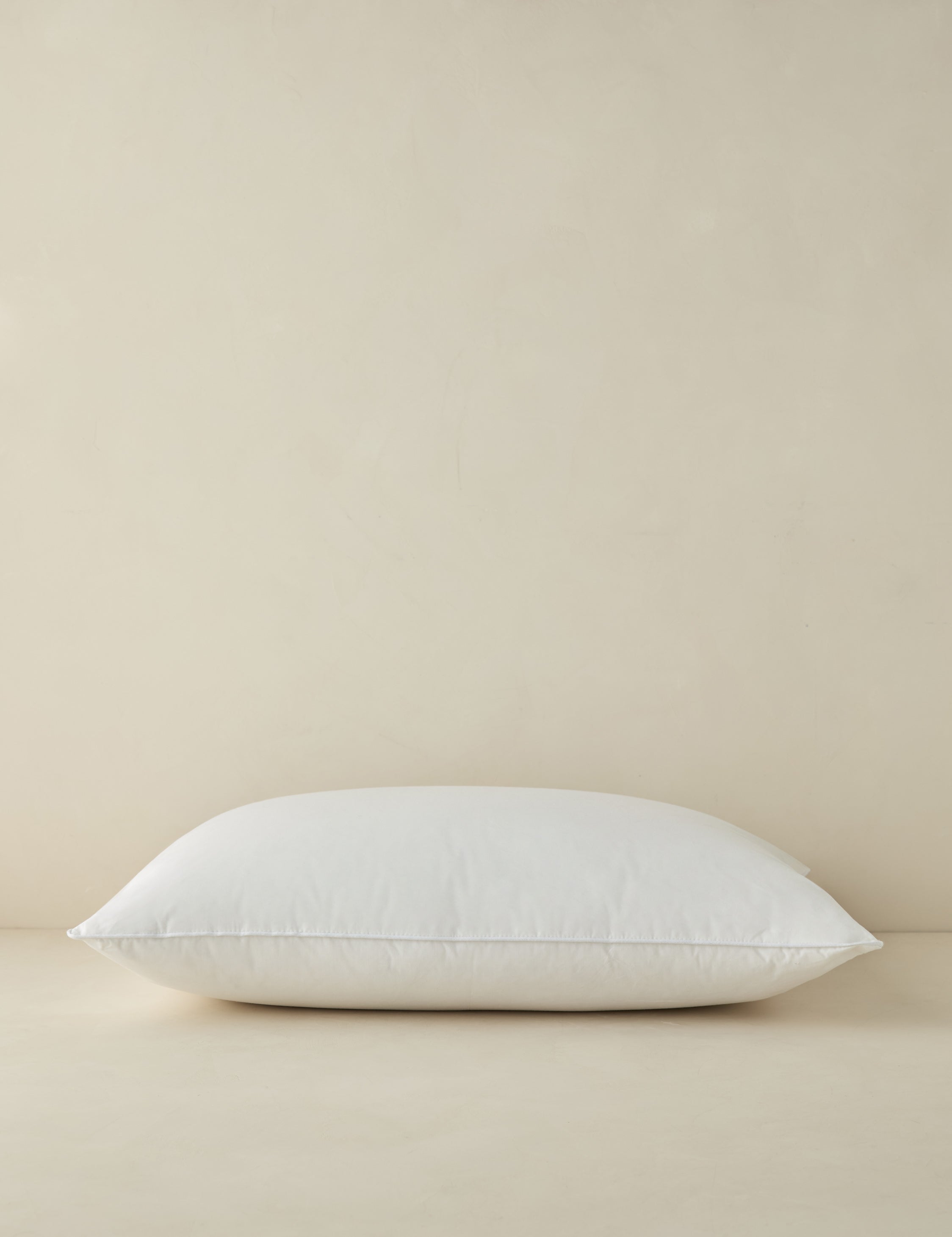Premium Down Pillow Insert for Ultimate Comfort - Soft & Supportive for Side, Back & Stomach Sleepers - Perfect for Bed, Sofa & Travel Use