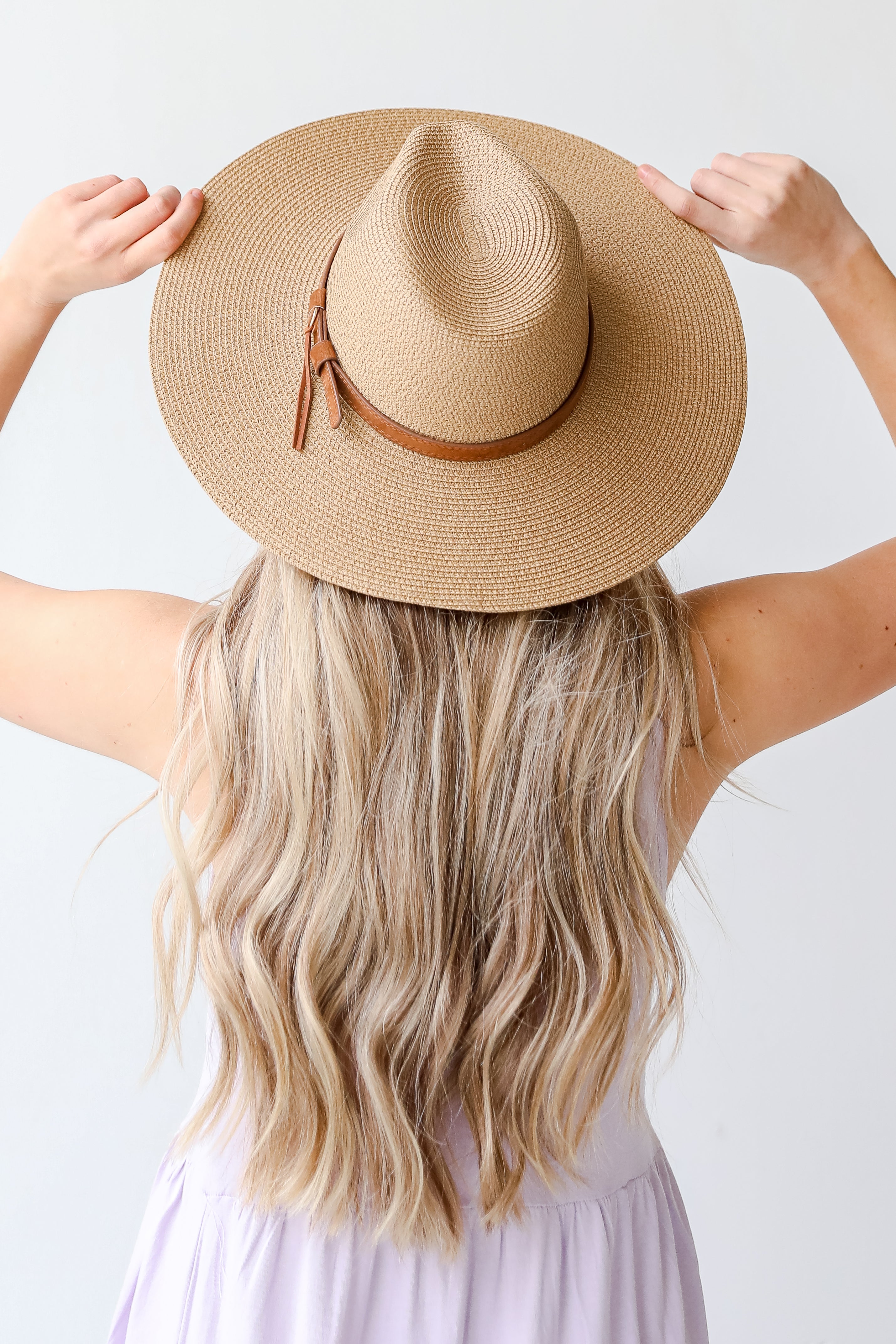Stylish Straw Wide Brim Sun Hat for Women - UV Protection Summer Beach Hat - Perfect for Vacation, Poolside, and Outdoor Activities