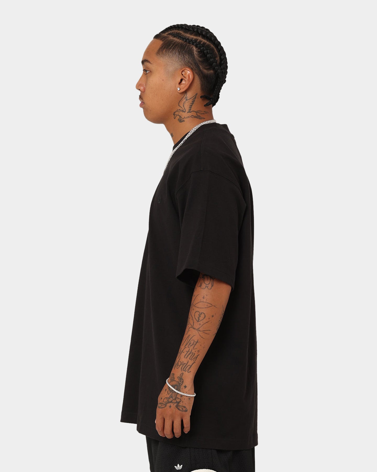 Adidas Originals Men's Classic Cotton T-Shirt - Black | Comfortable Casual Wear for Everyday & Gym Use