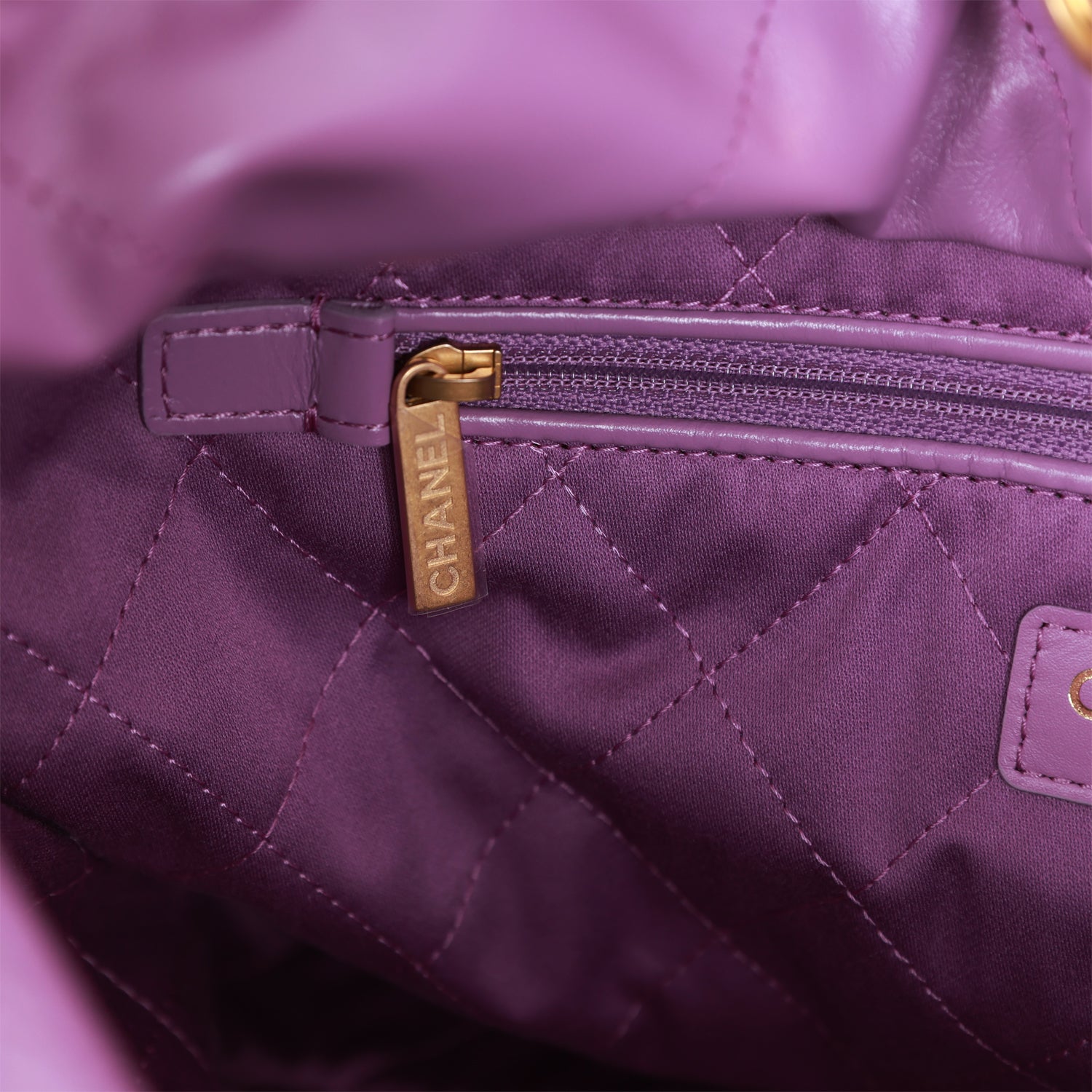 Chanel Medium 22 Bag in Purple Calfskin with Gold Hardware - Luxury Shoulder Bag for Women, Perfect for Parties, Date Nights & Special Occasions
