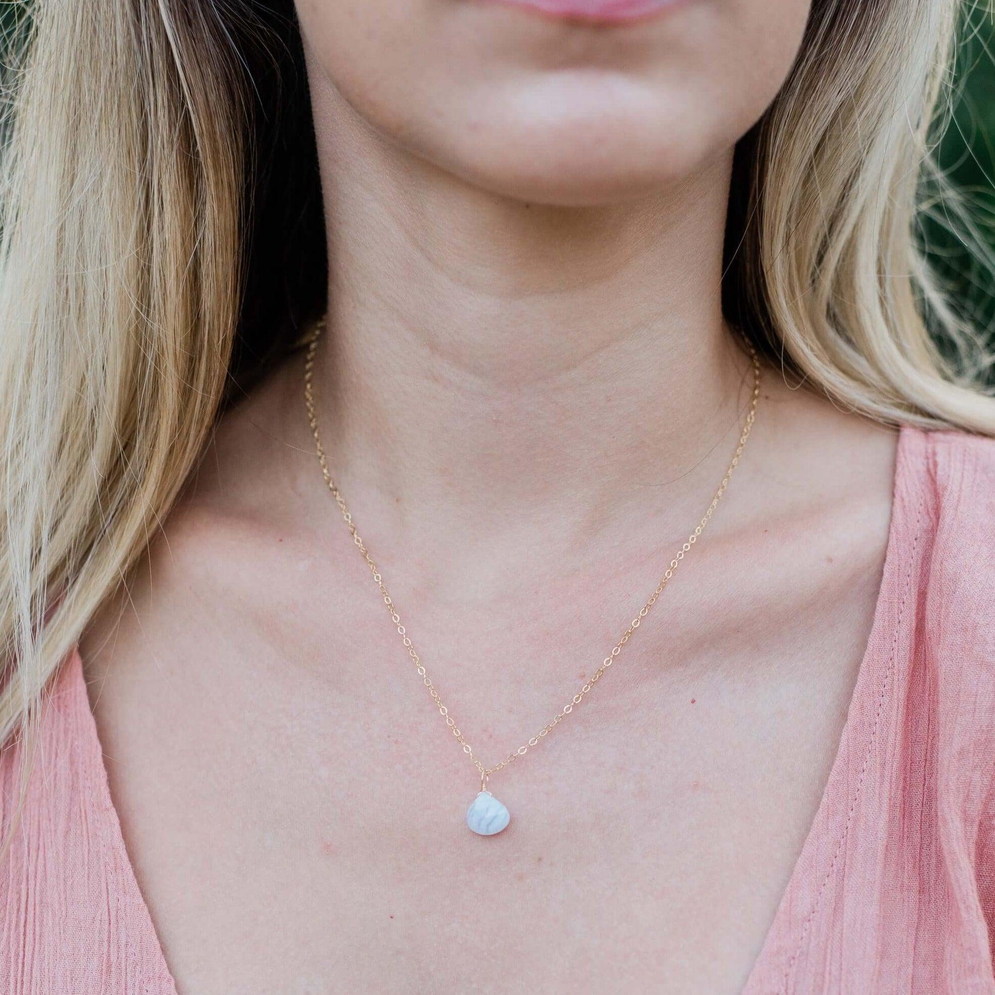 Tiny Blue Lace Agate Teardrop Crystal Pendant Necklace - Elegant Healing Stone Jewelry for Women, Perfect for Meditation, Yoga & Spiritual Gifts