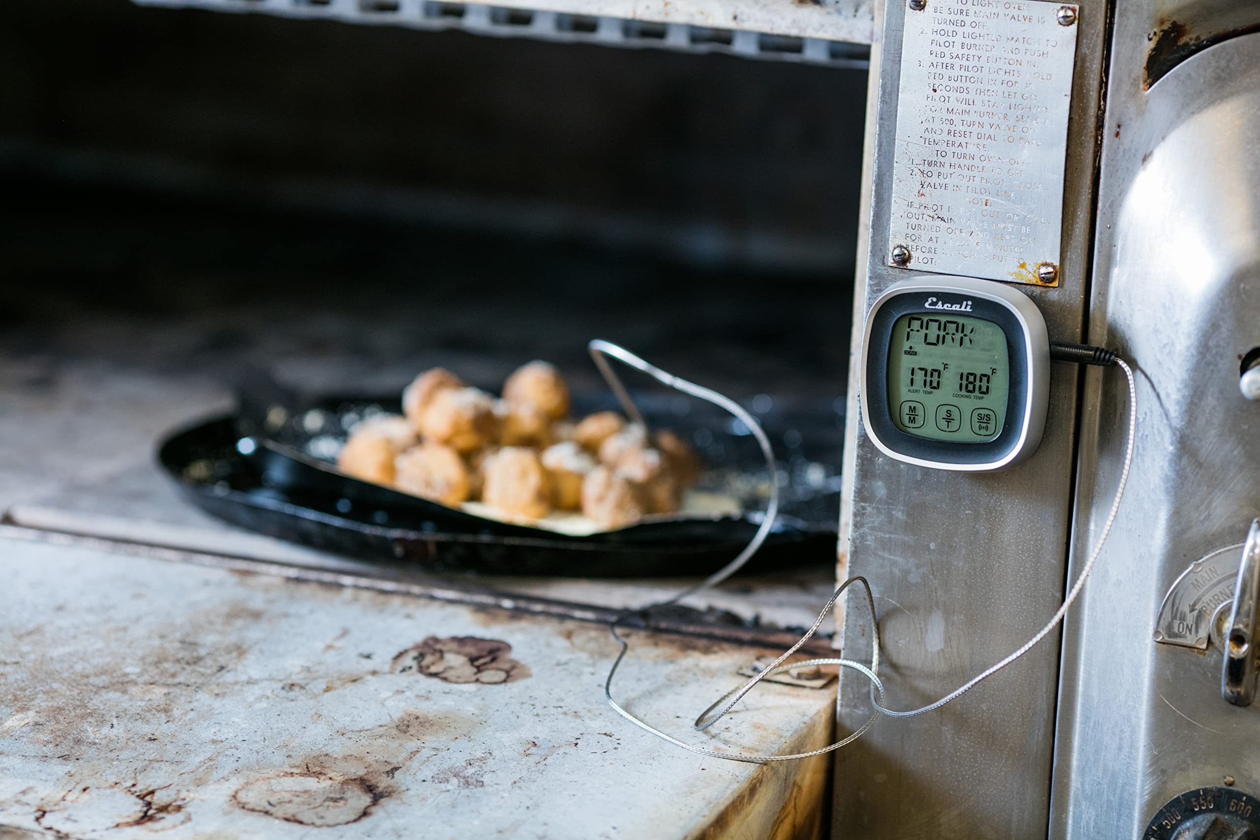 San Jamar Escali Digital Touch Screen Thermometer & Timer - Black | Perfect for Cooking, Baking, and Food Safety in Kitchens & Restaurants