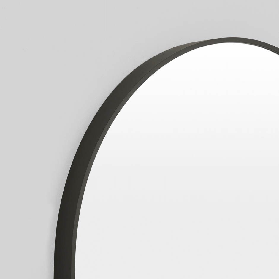MIDDLE OF NOWHERE Simplicity Oval Wall Mirror - Black Framed Decorative Mirror 40x70cm (15.7x27.5in) for Living Room, Bedroom & Entryway Decor