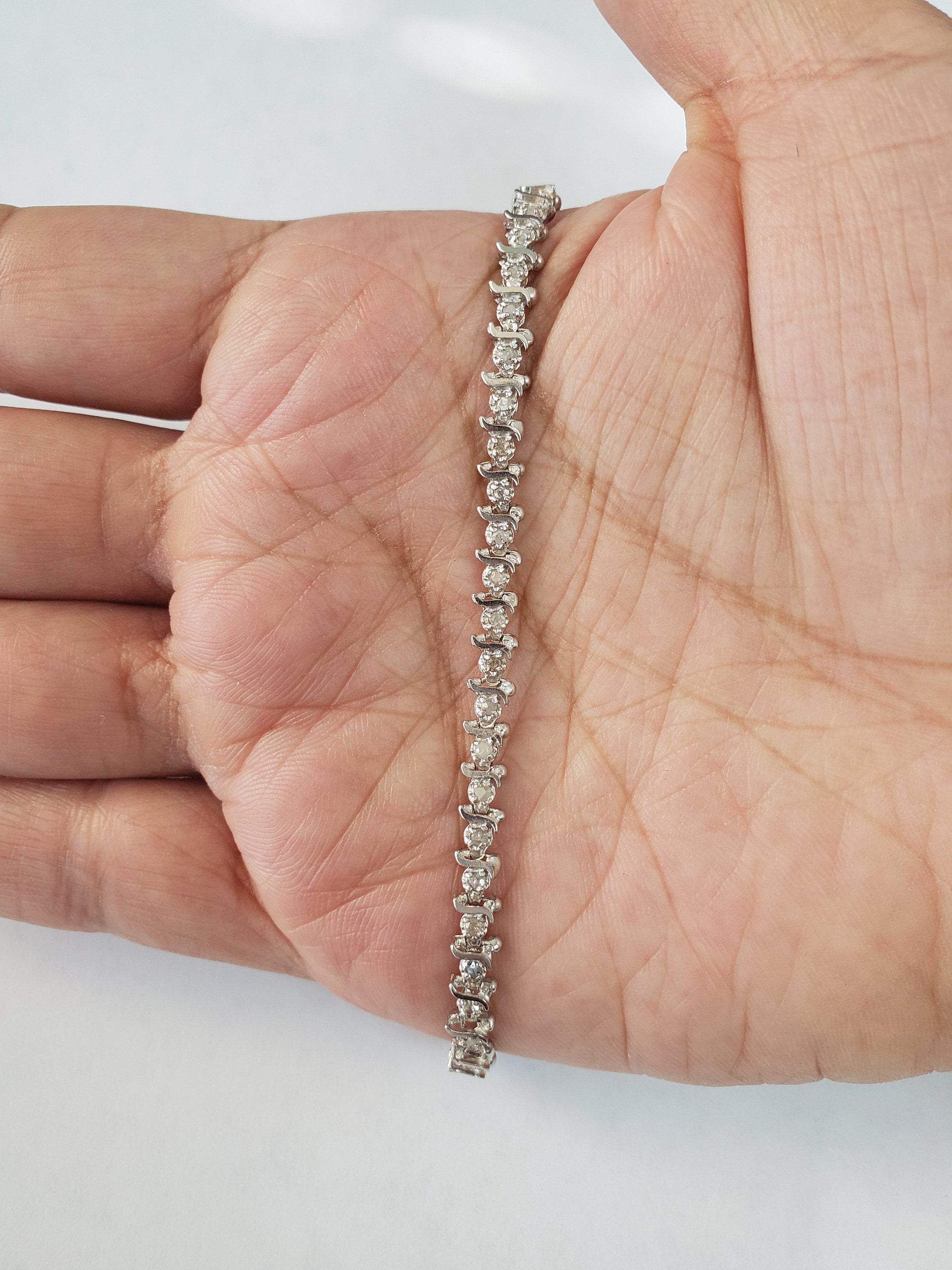 1 Carat S Style Diamond Tennis Bracelet for Women - 14K White Gold Dainty Elegant Jewelry Gift for Anniversary, Wedding & Special Occasions