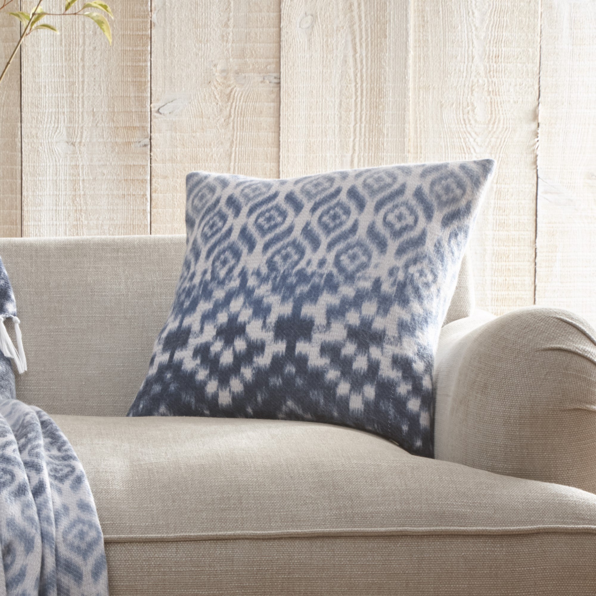 Appletree Hygge Sakari Cushion - Soft Blue Throw Pillow for Sofa, Bed & Home Decor - Cozy Living Room & Bedroom Accent Pillow