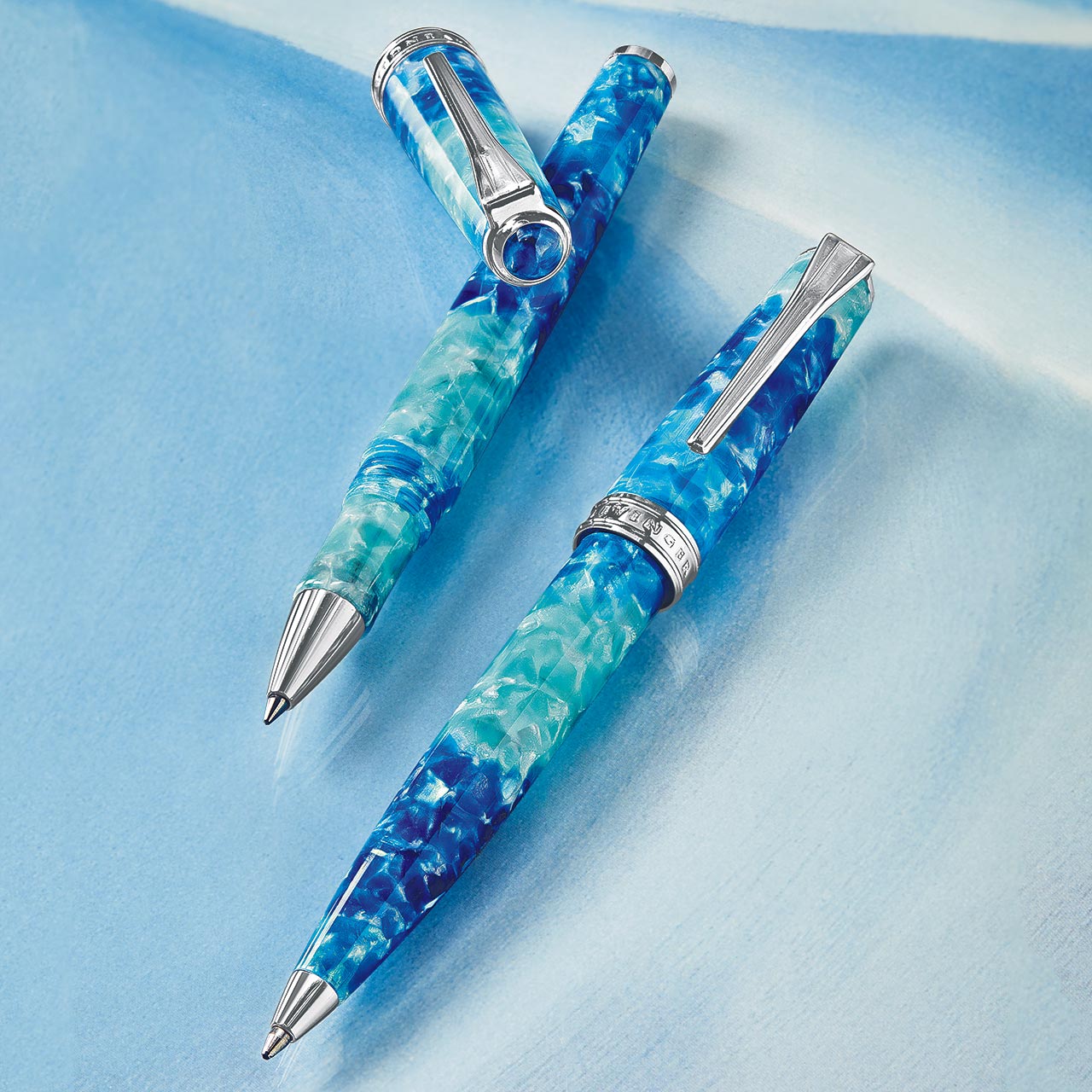 True Writer Classic Blue Grotto Fountain Pen - Premium Writing Instrument for Calligraphy, Journaling & Office Use | Elegant Gift for Writers & Professionals