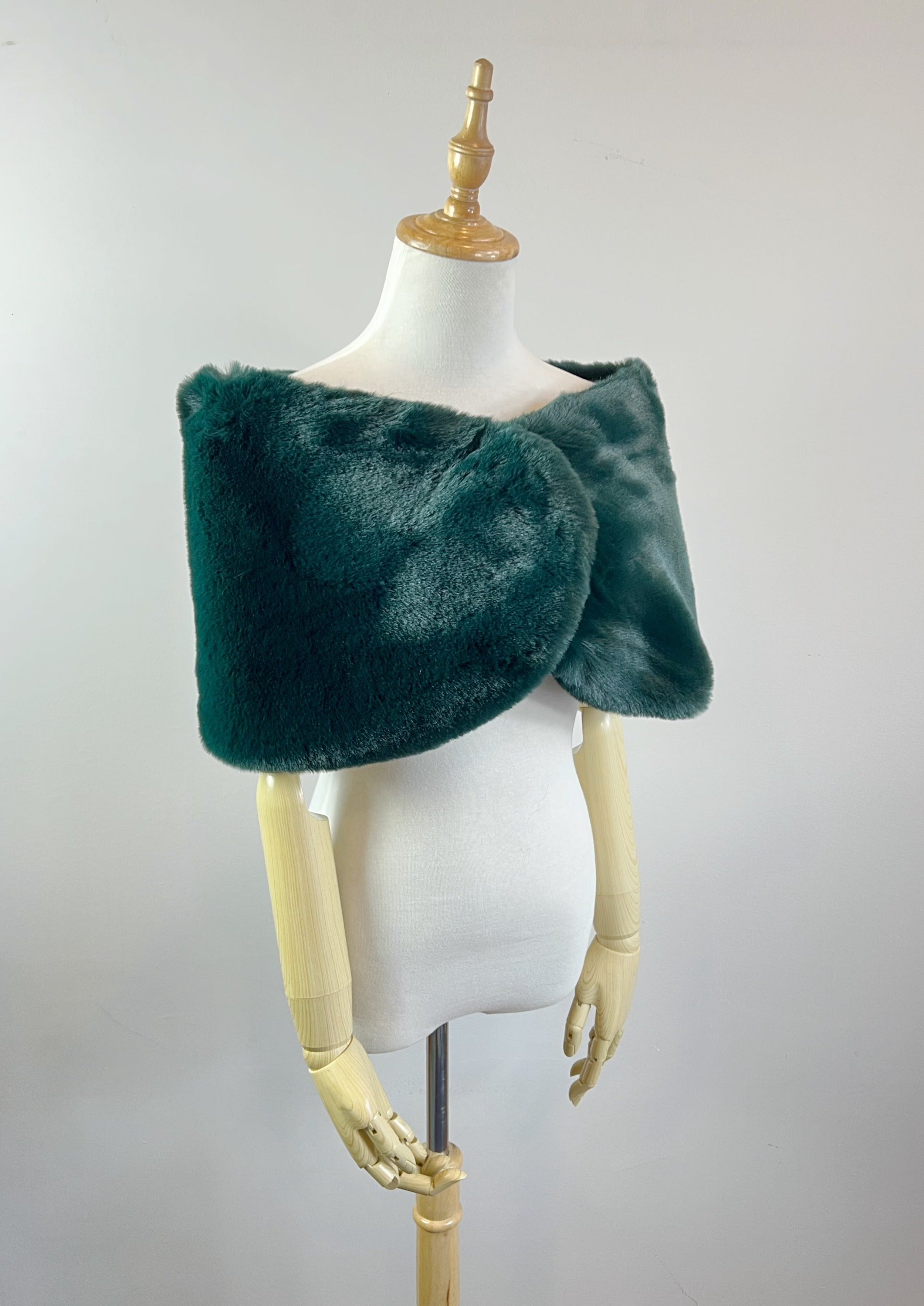 Vintage Green Fur Wrap - Soft & Luxurious Serena Grn05 Shawl - Custom Made to Order - Perfect for Weddings, Parties & Winter Fashion