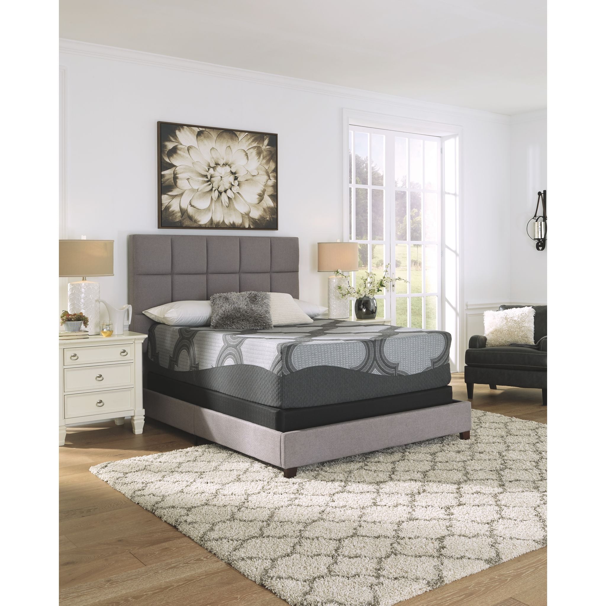 Ashley Park 14-Inch Hybrid Mattress in a Box - Queen Size, Medium Firm, Cooling Gel Memory Foam & Pocketed Coils for Pressure Relief - Perfect for Back Pain Relief, Guest Rooms & Small Apartments