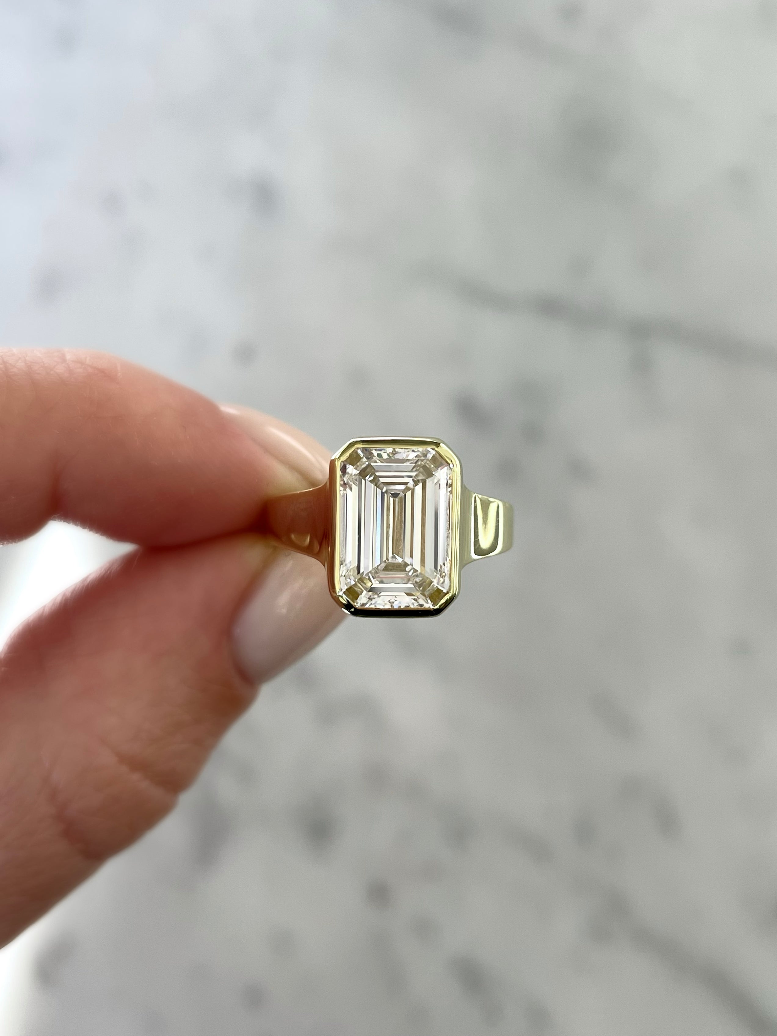 4.03 Carat Lab Grown Emerald Paragon Bezel Ring - Elegant Green Gemstone Jewelry for Engagement, Wedding & Special Occasions