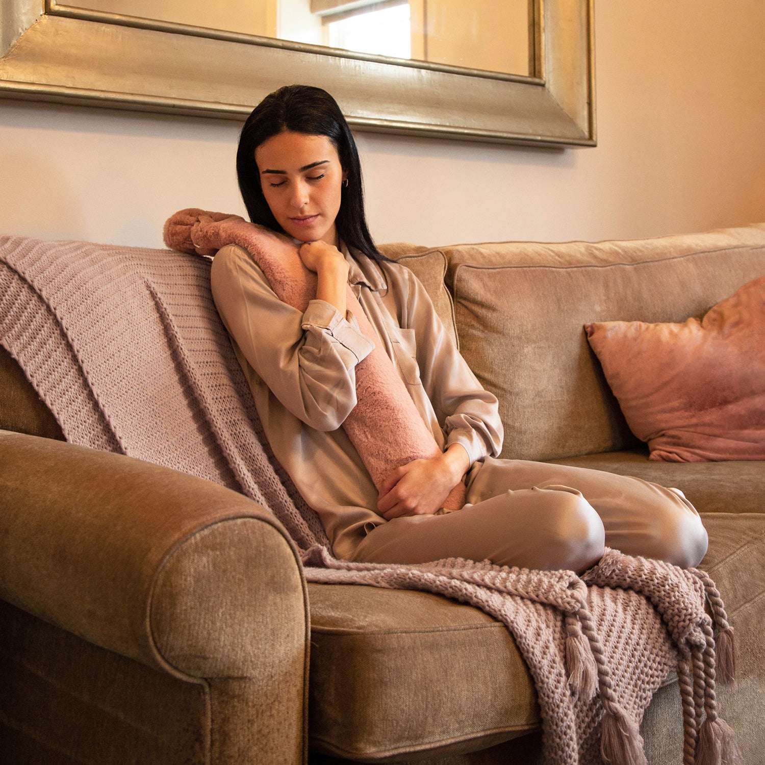 Premium Long Hot Water Bottle for Pain Relief - Soft Dusty Rose Color - Perfect for Cramps, Back Pain & Cold Nights