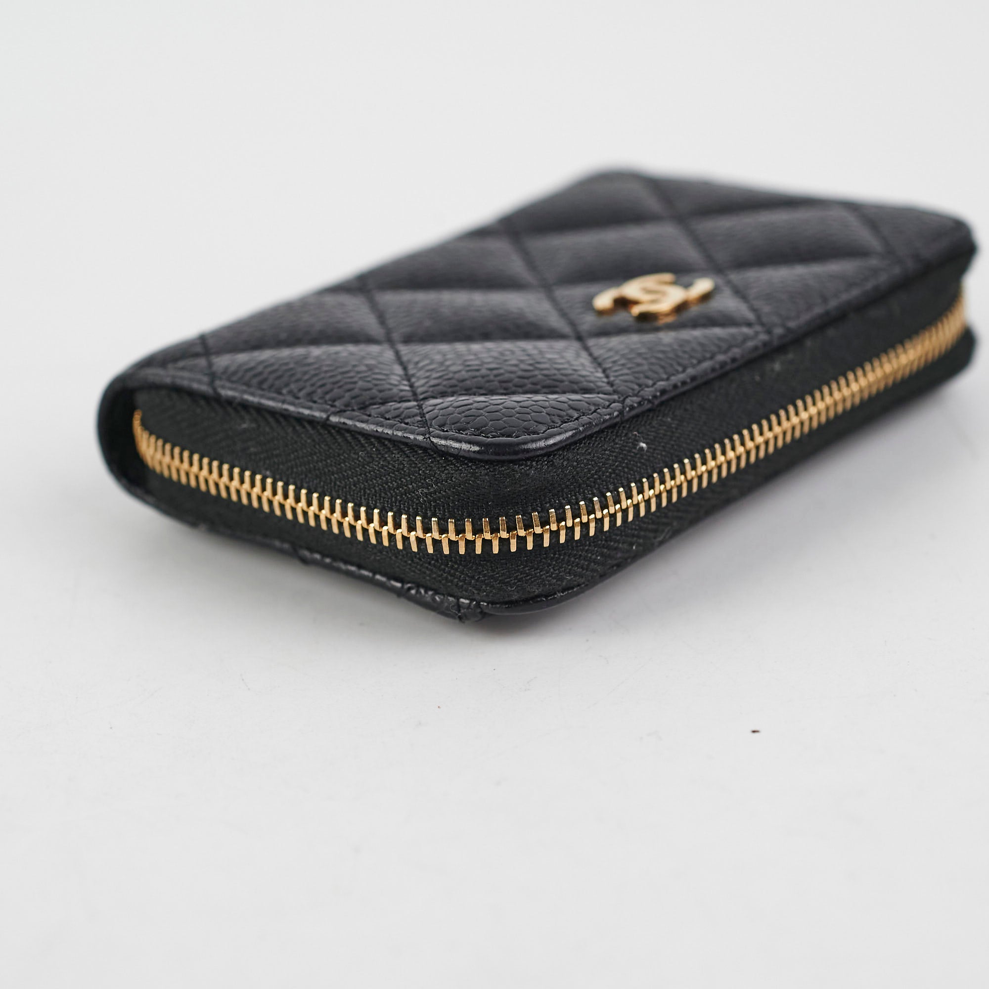 Chanel Caviar Leather Zippy Card Holder Wallet Black 31 Series - Perfect for Everyday Use & Luxury Gift Giving