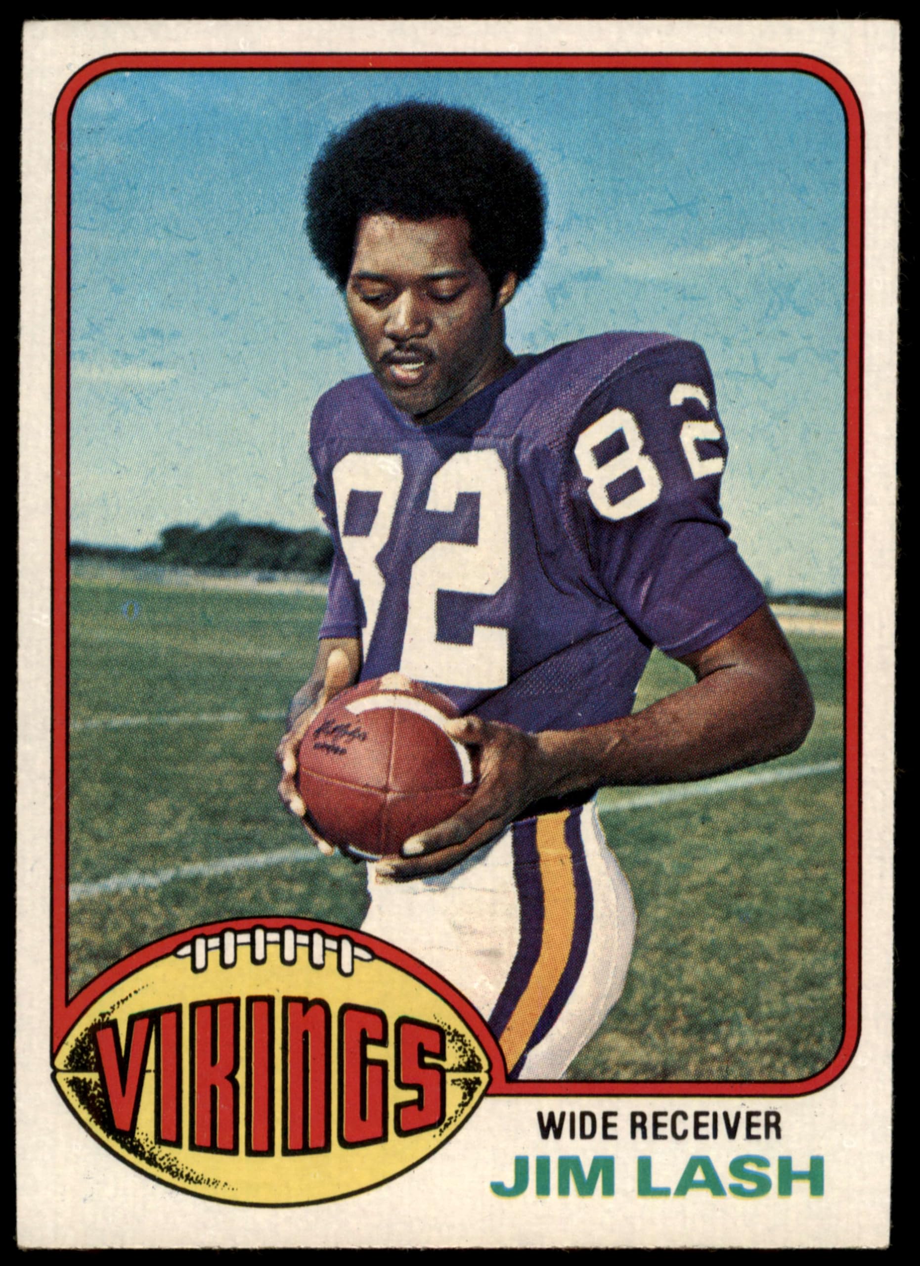 1976 Topps #271 Jim Lash Minnesota Vikings Football Card - EX Condition - Collectible NFL Vintage Sports Card for Display & Investment