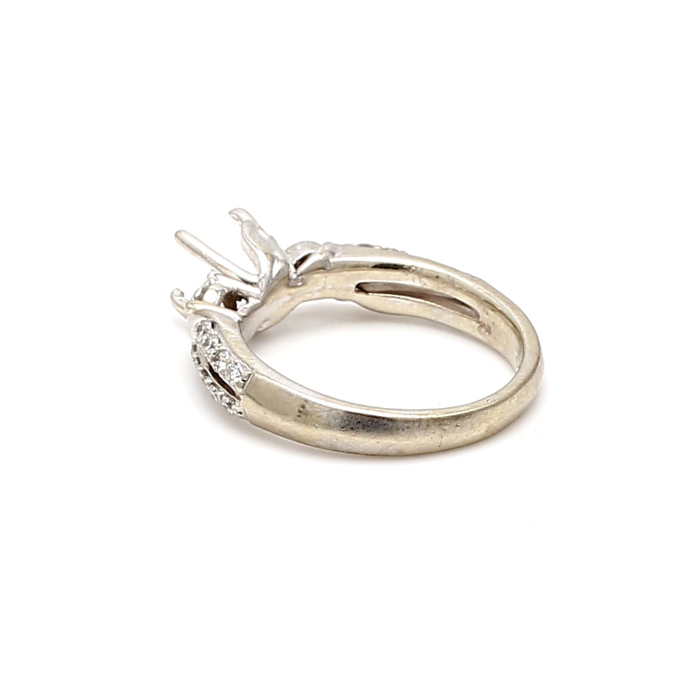 0.37 Carat Round Brilliant I SI1 Diamond Engagement Ring in 14K White Gold - Perfect for Proposals, Weddings & Anniversary Gifts