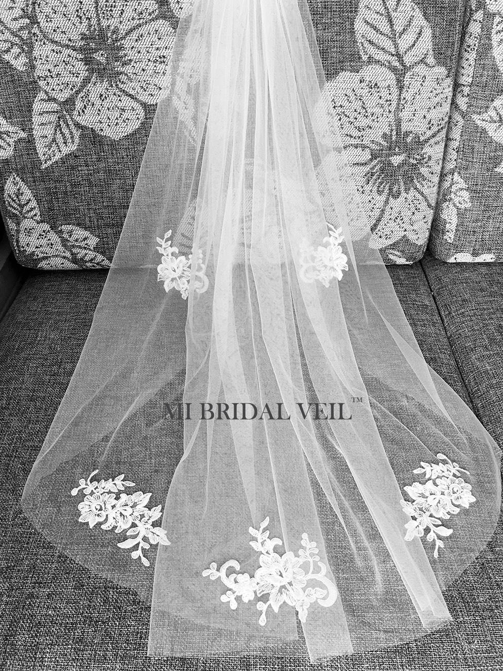 Elegant Rose Lace Applique Wedding Veil for Brides - Perfect for Church Ceremonies, Garden Weddings & Romantic Photos