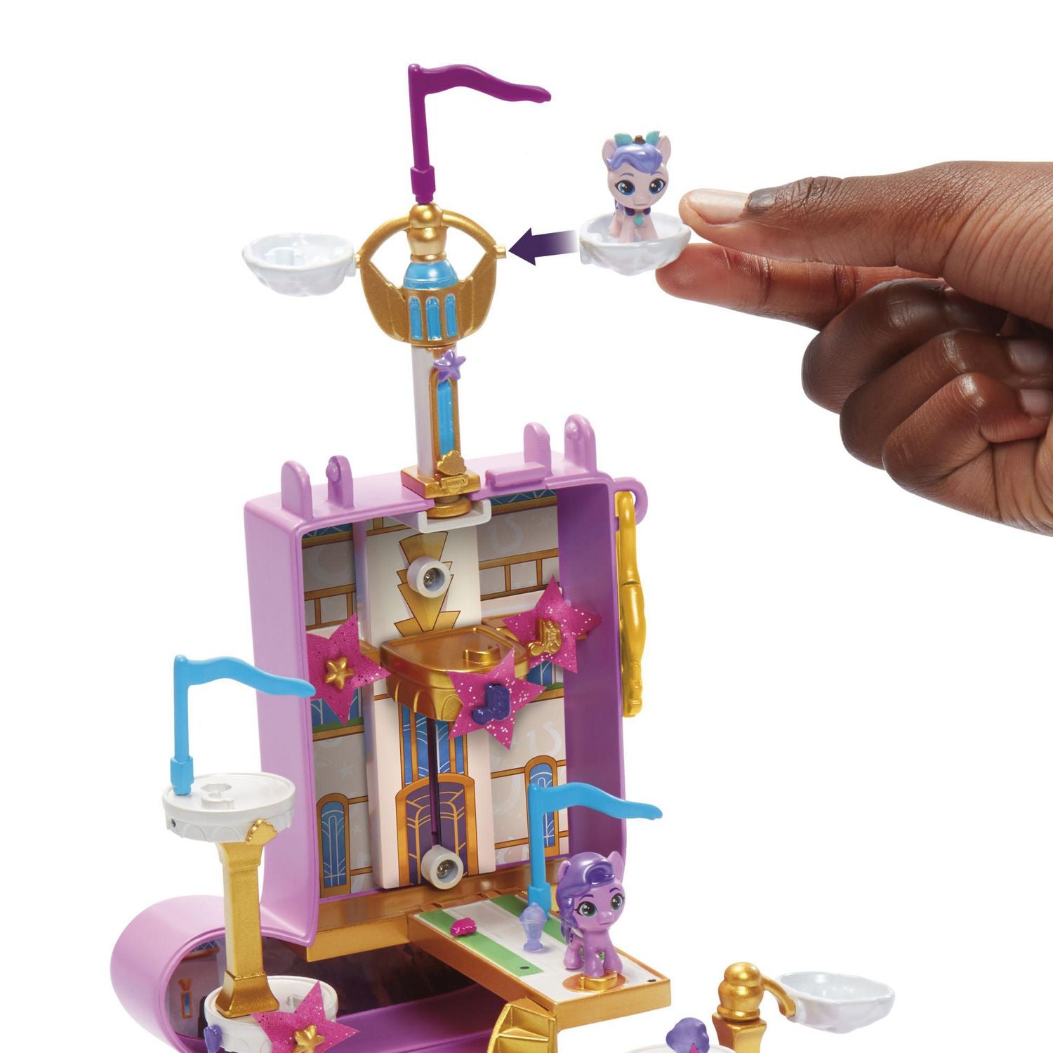My Little Pony Mini World Magic Compact Creation Zephyr Heights - Perfect for Kids' Playtime, Collectibles & Birthday Gifts