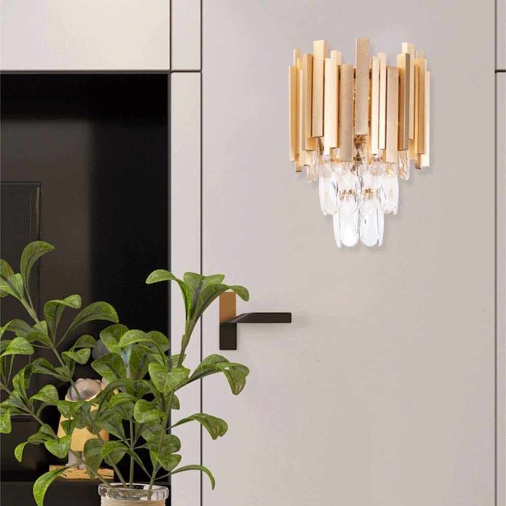 Crystal Wall Sconce Lamp - Gold Metal Wall Lighting Fixture with E14 Base, Geometric Home Decor for Living Room, Bedroom & Hallway | Elegant Wall Mounted Lamp for Bedside & Entryway Lighting