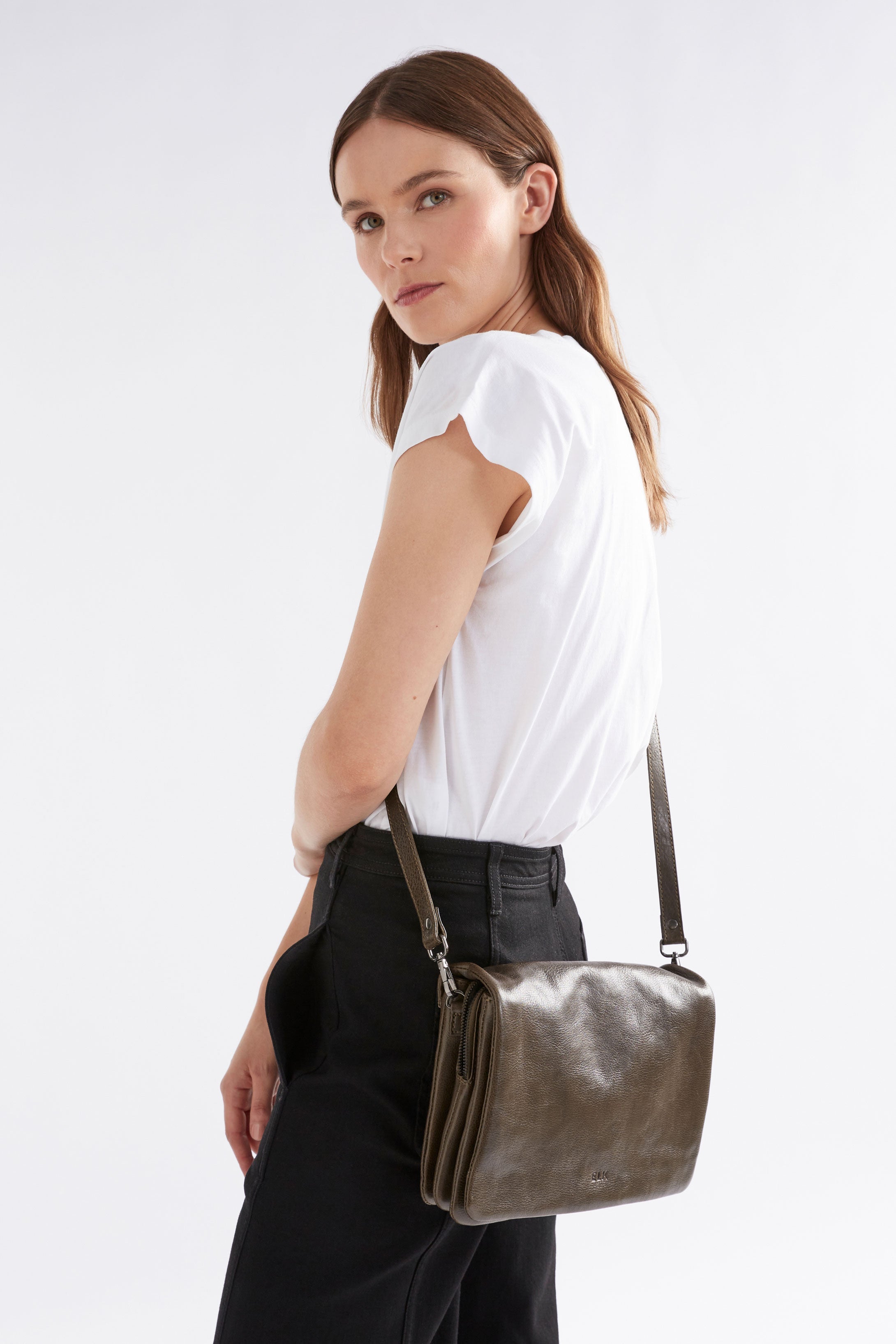 Premium Waterproof Tote Bag for Women - Stylish & Durable Shopping, Beach, Work & Travel Tote - Large Capacity & Lightweight
