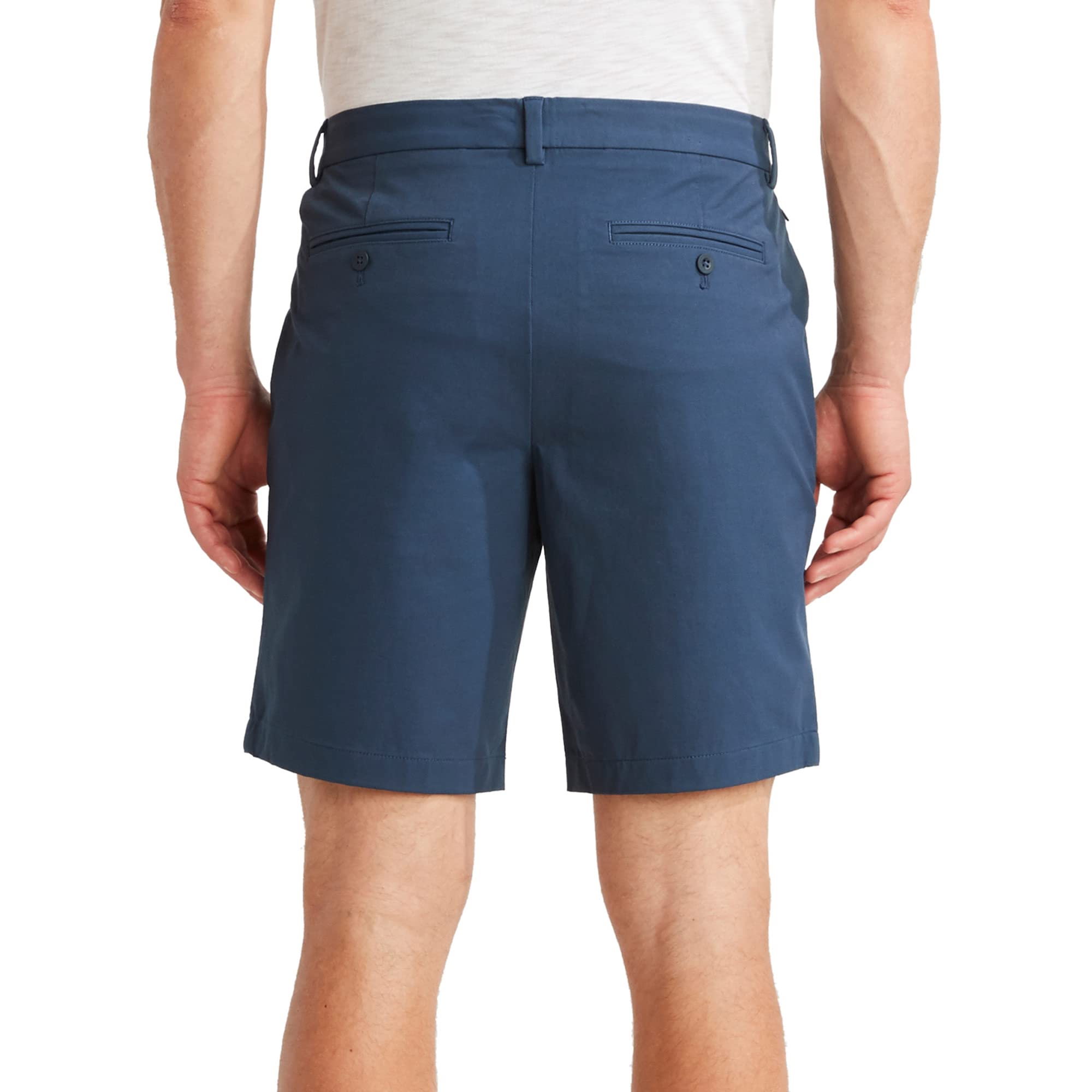 Vineyard Vines Men's 9 Inch On-The-Go Shorts - Lightweight Quick-Dry Casual Shorts for Summer, Travel, Golf & Outdoor Activities
