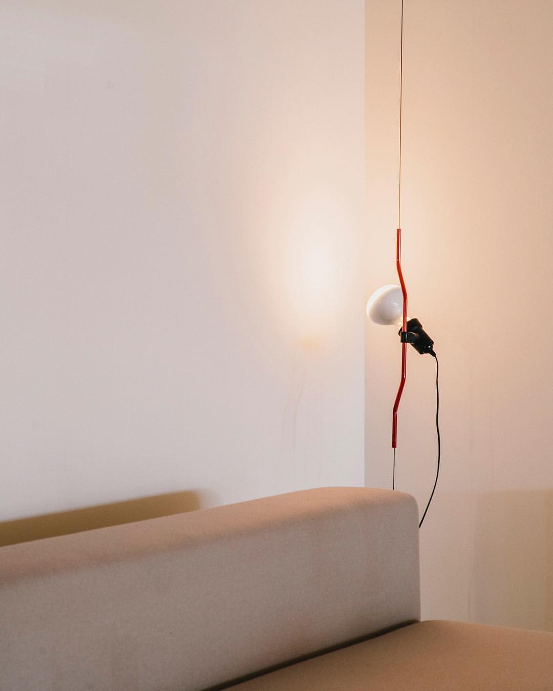 Parentesi Pendant Light - Modern Hanging Ceiling Lamp for Living Room, Bedroom & Kitchen | Dimmable LED Lighting Fixture for Home Decor