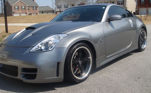 2003-2009 Nissan 350Z Series 2 Driver Side Skirt Replacement Part - Left Side Body Kit for Sports Car Enhancement & Street Racing Style
