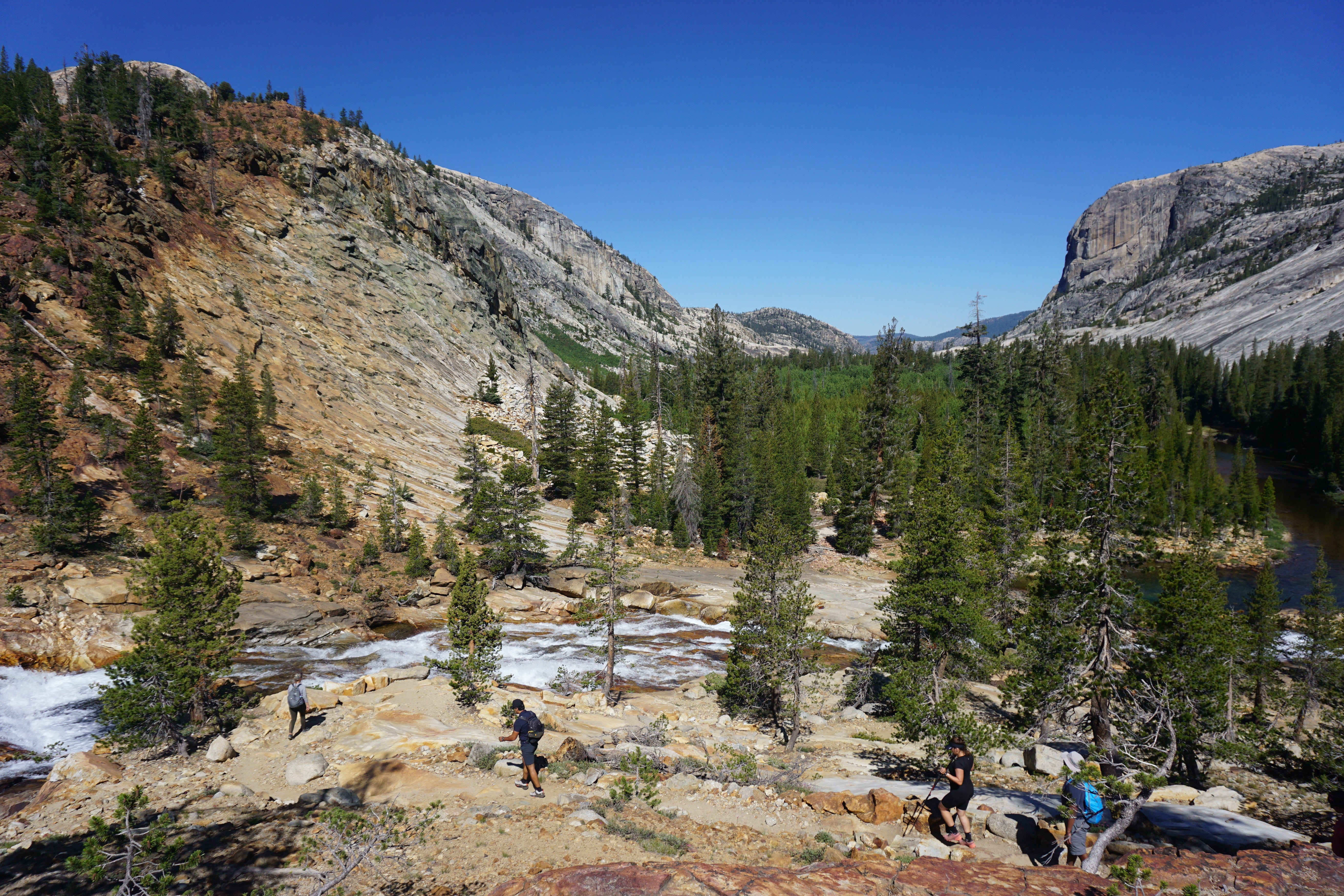 Best Backpacking Gear for Yosemite's Glen Aulin Trail - Lightweight Hiking Equipment for Outdoor Adventures | Perfect for Camping, Trekking & Wilderness Exploration