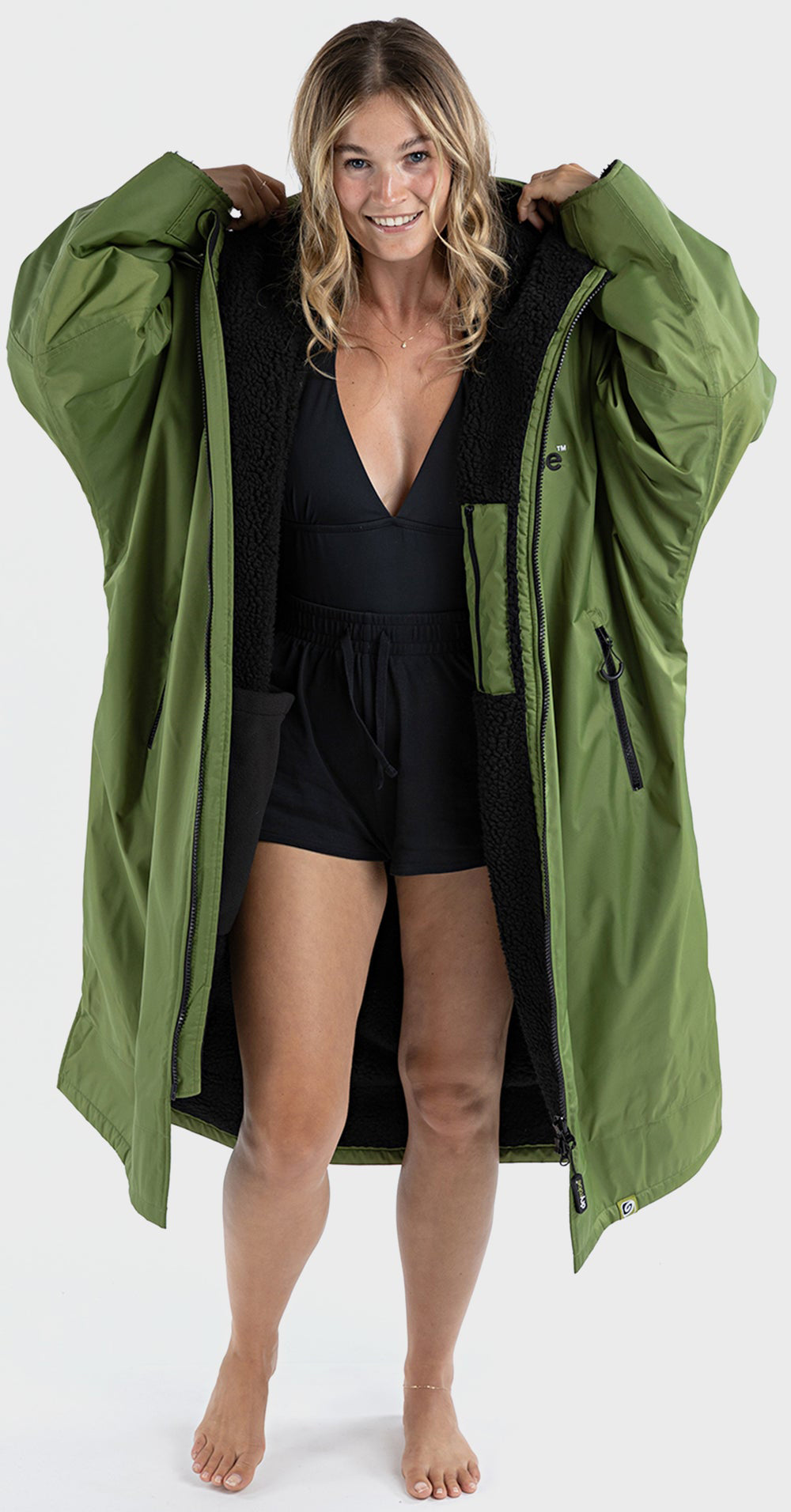 Dark Green Black