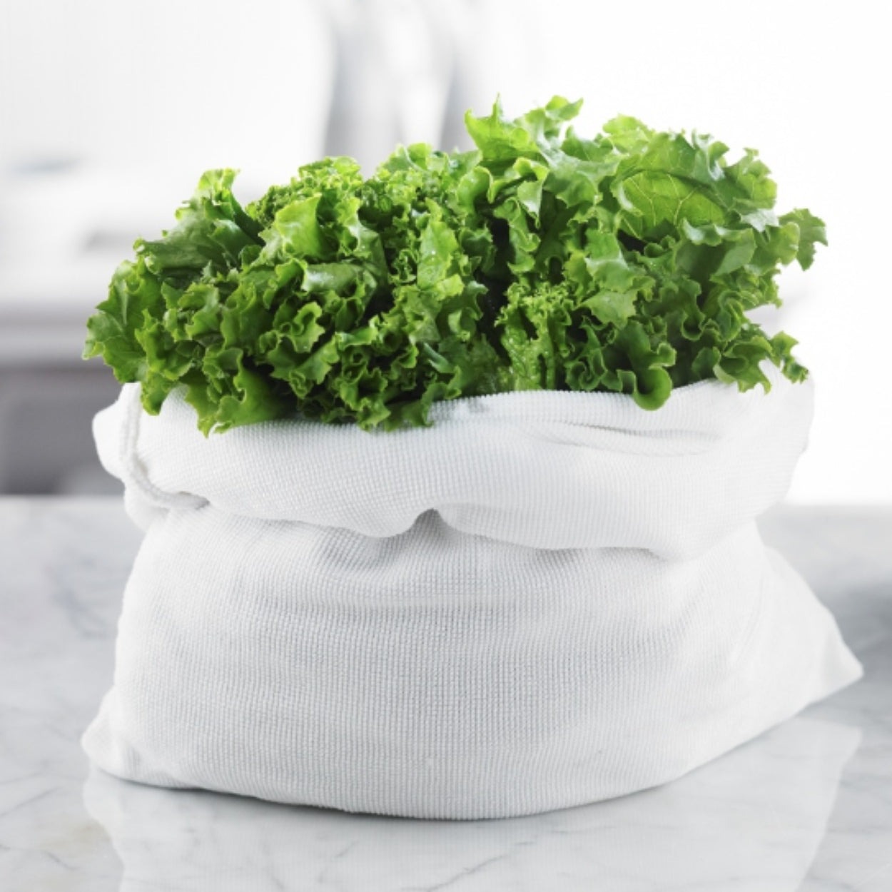 Trudeau 14 x 18 Inch Microfiber Salad Spinner Bag - Quick Dry Greens, Herbs & Vegetables for Healthy Eating & Meal Prep