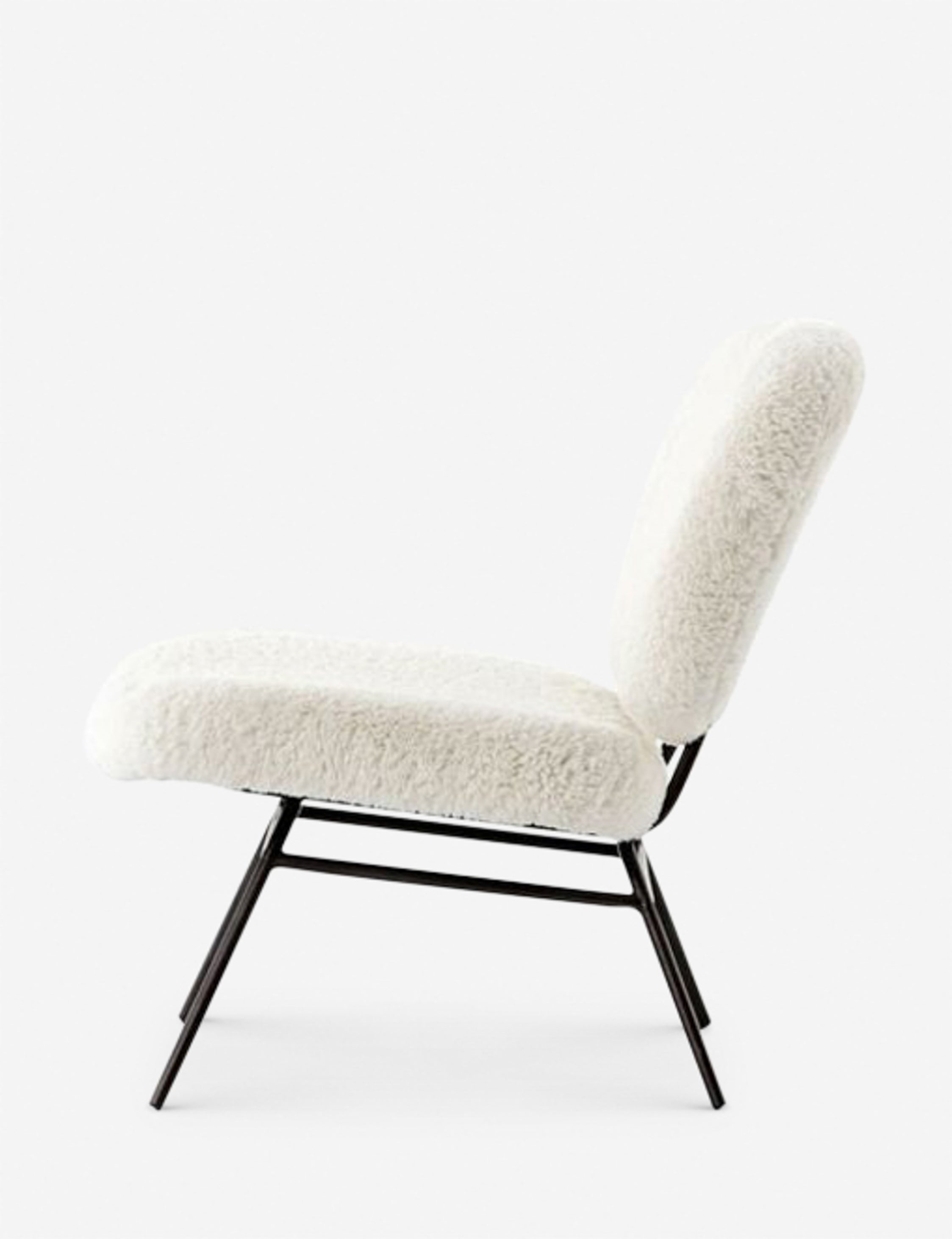 Amanda Modern Accent Chair - Stylish Upholstered Armchair for Living Room, Bedroom & Office - Comfortable Lounge Chair with Wooden Legs - Perfect for Reading, Relaxing & Home Decor