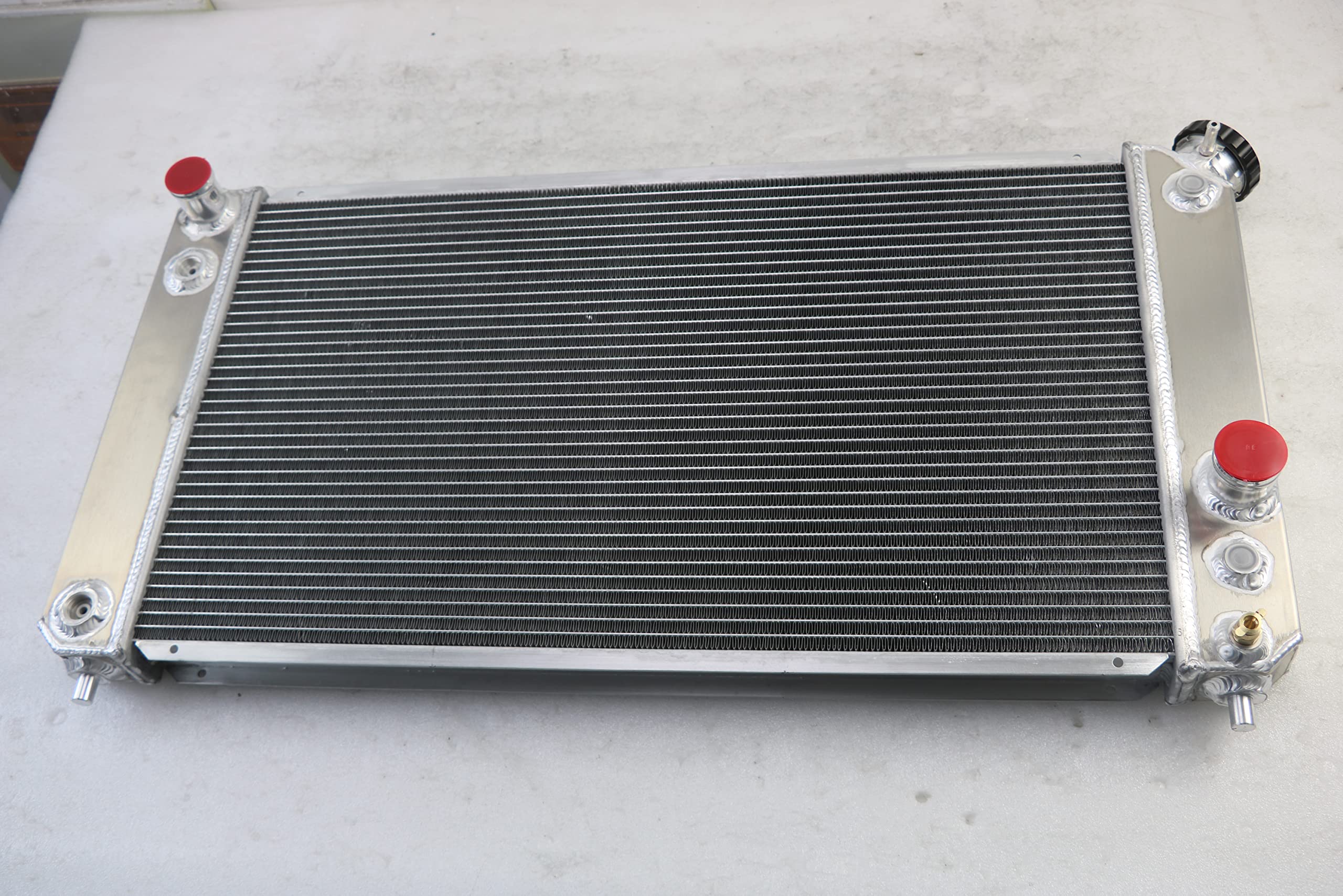 1996-2005 Chevy Blazer S10 GMC Jimmy Sonoma Isuzu Hombre 4.3L 4-Row Aluminum Radiator Replacement - Heavy Duty Cooling for Off-Road & Towing