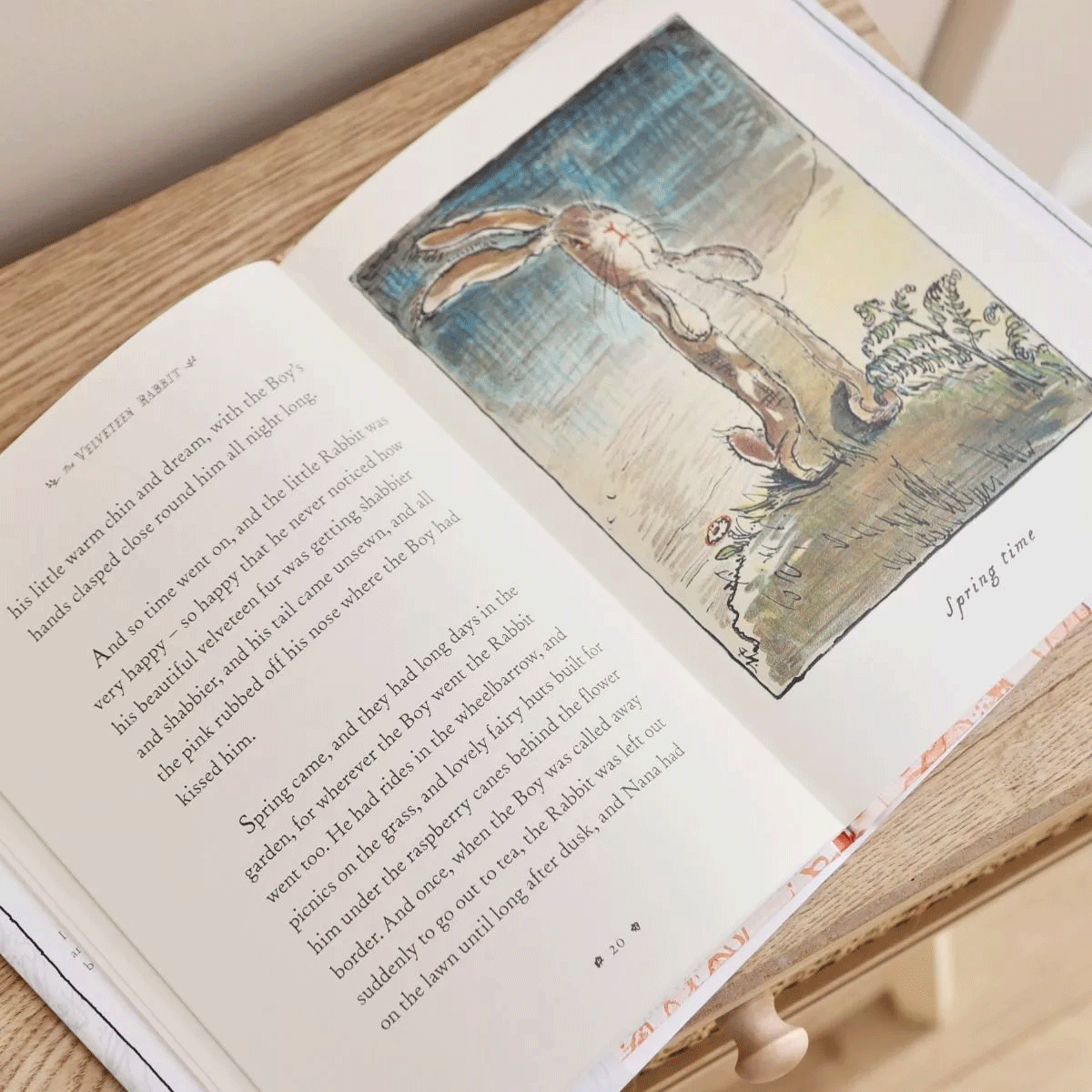 The Original Velveteen Rabbit by Margery Williams - Classic Children's Book for Bedtime Stories & Gift Giving