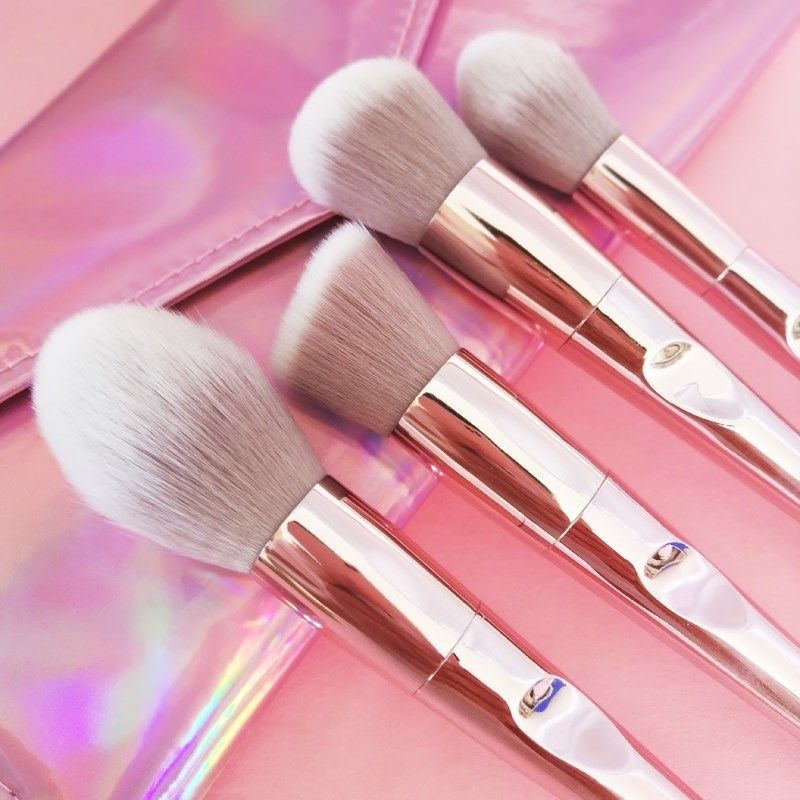 Professional Makeup Brush Set of 3 - Soft Synthetic Bristles for Flawless Foundation, Blending & Contouring - Perfect for Everyday Makeup & Professional Use