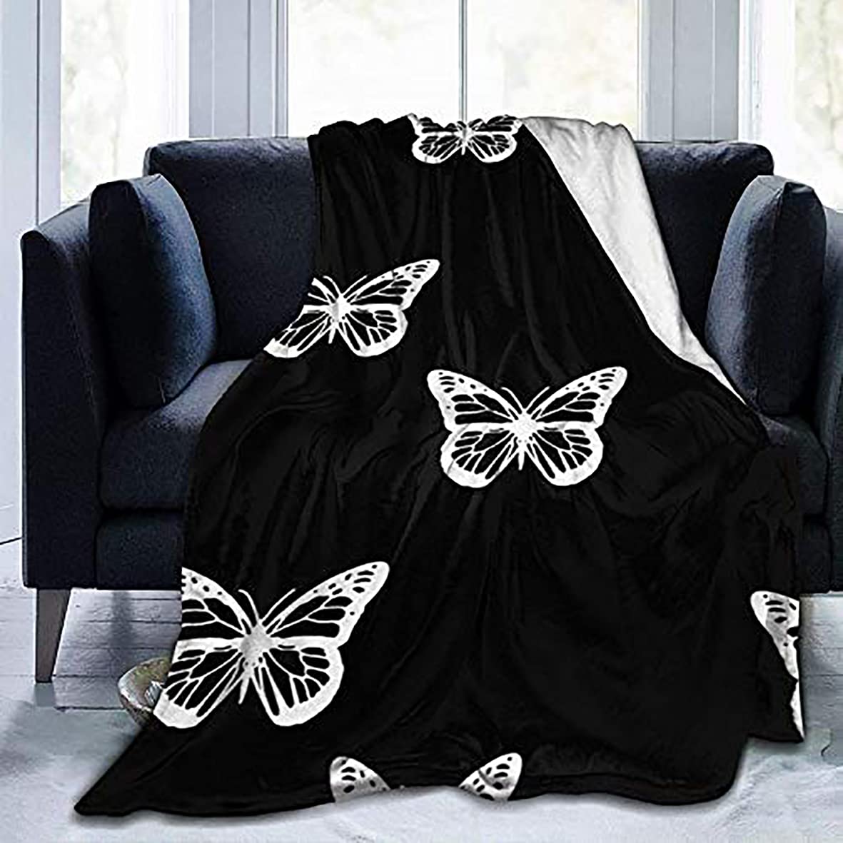 Black and White Butterfly Fleece Blanket - Reversible Plush Throw Blanket for Couch, Sofa & Bed - Soft Fuzzy Blanket 50