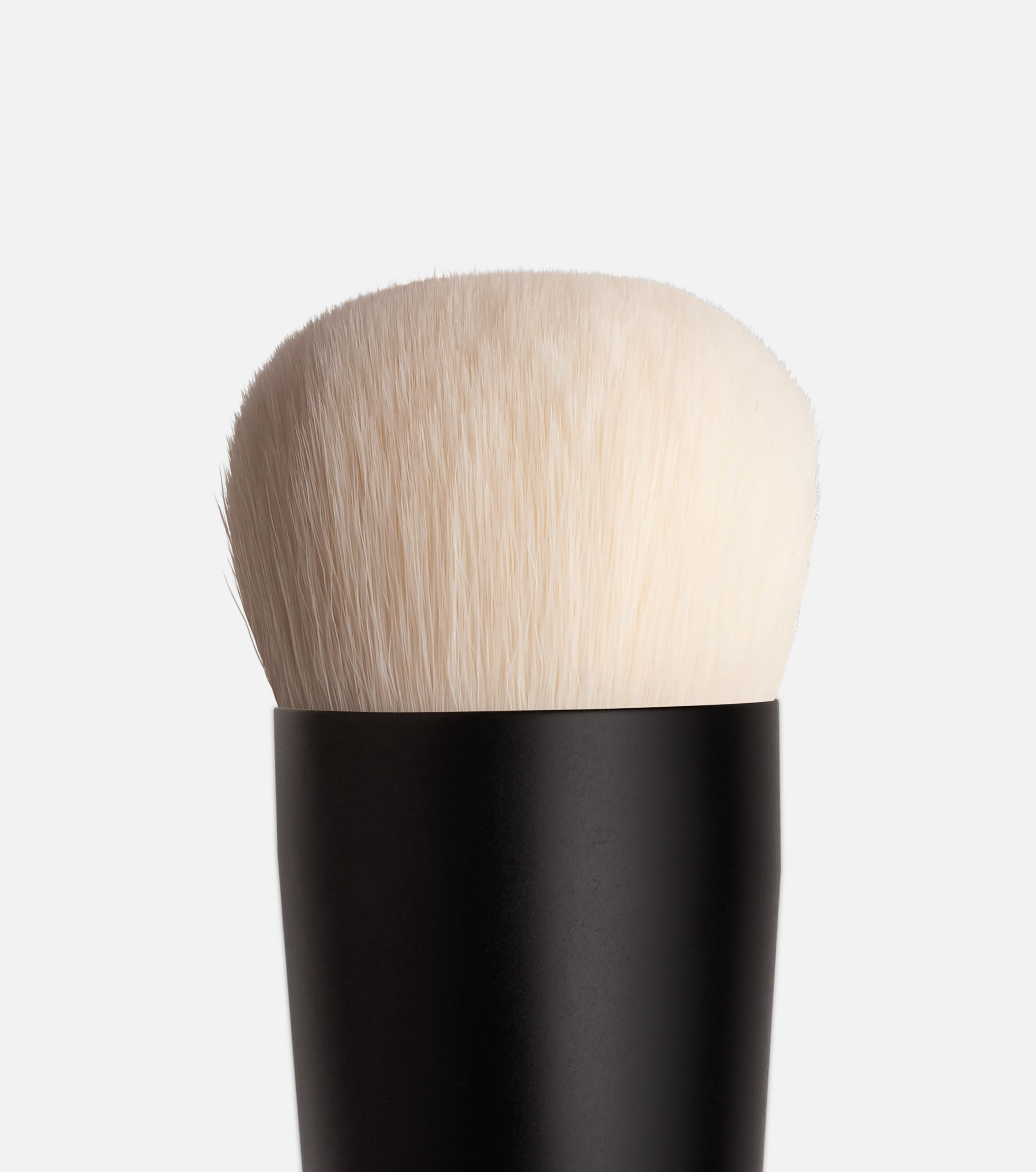 Professional Liquid Blender Brush for Makeup - Soft Synthetic Bristles for Seamless Foundation & Cream Blending - Perfect for Daily Makeup, Contouring & Airbrush Effects