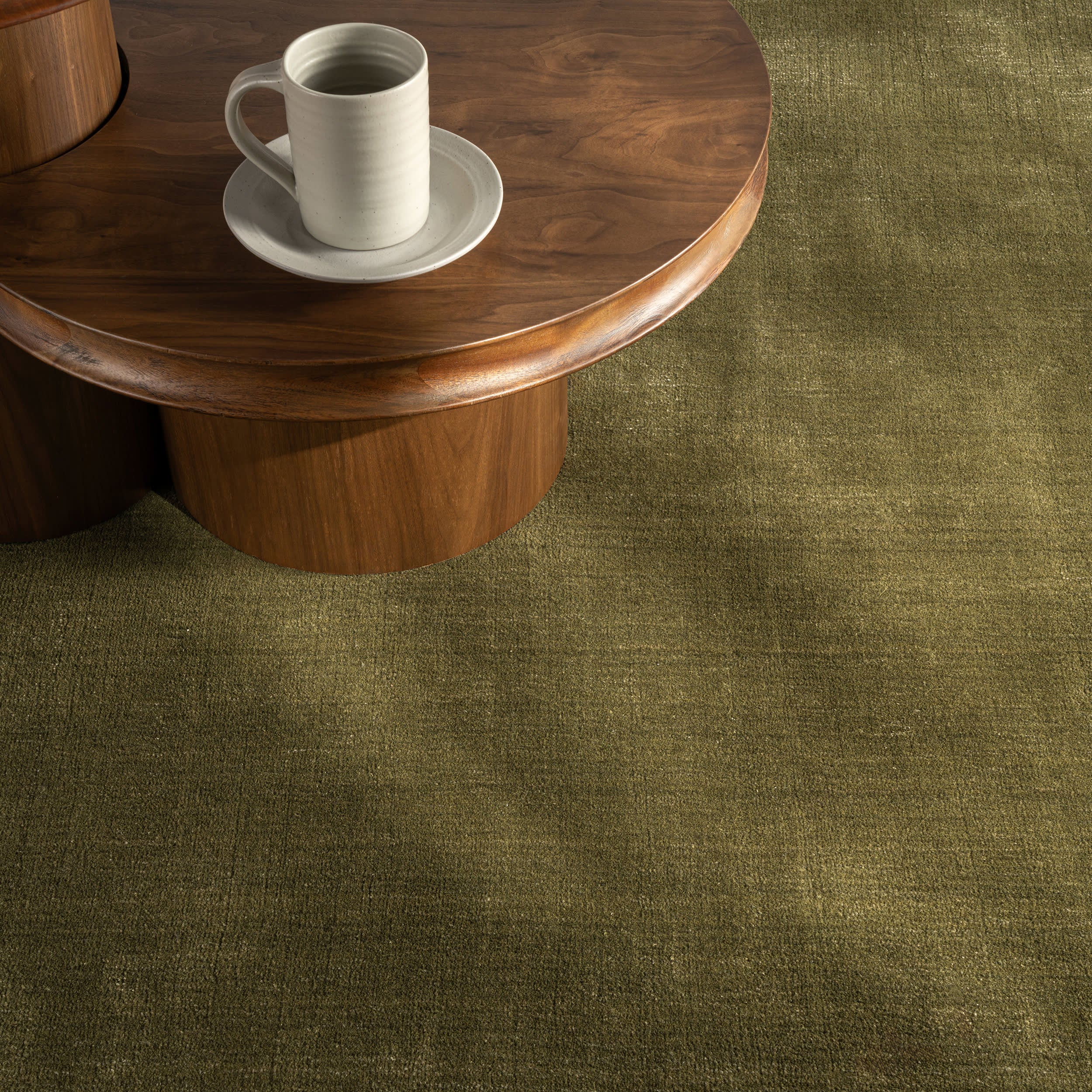 Arrel Speckled Wool Blend Rug in Verdant Green - Soft & Durable Area Rug for Living Room, Bedroom, or Office Decor