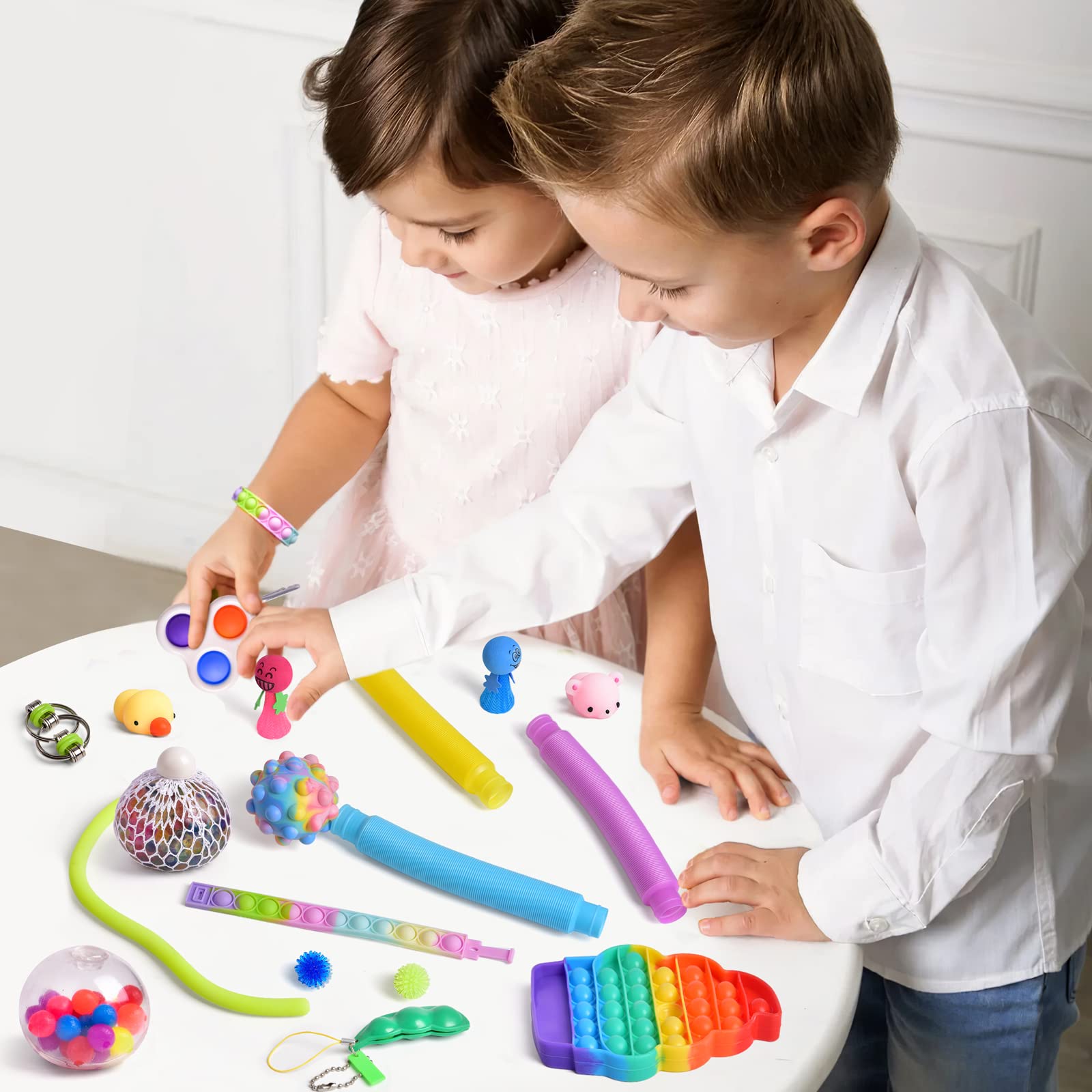 32 Pack Pop It Fidget Toys Bulk - Valentine's Day Classroom Gifts for Kids, Sensory Stress Relief Toys for Children & Adults with Autism - Perfect for Party Favors, School Rewards and Anxiety Relief