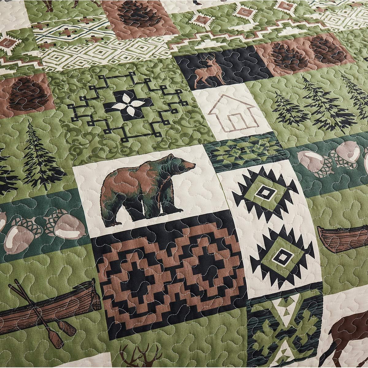 King Size Rustic Quilt Set - Reversible Bear & Moose Bedding for Cabin Decor